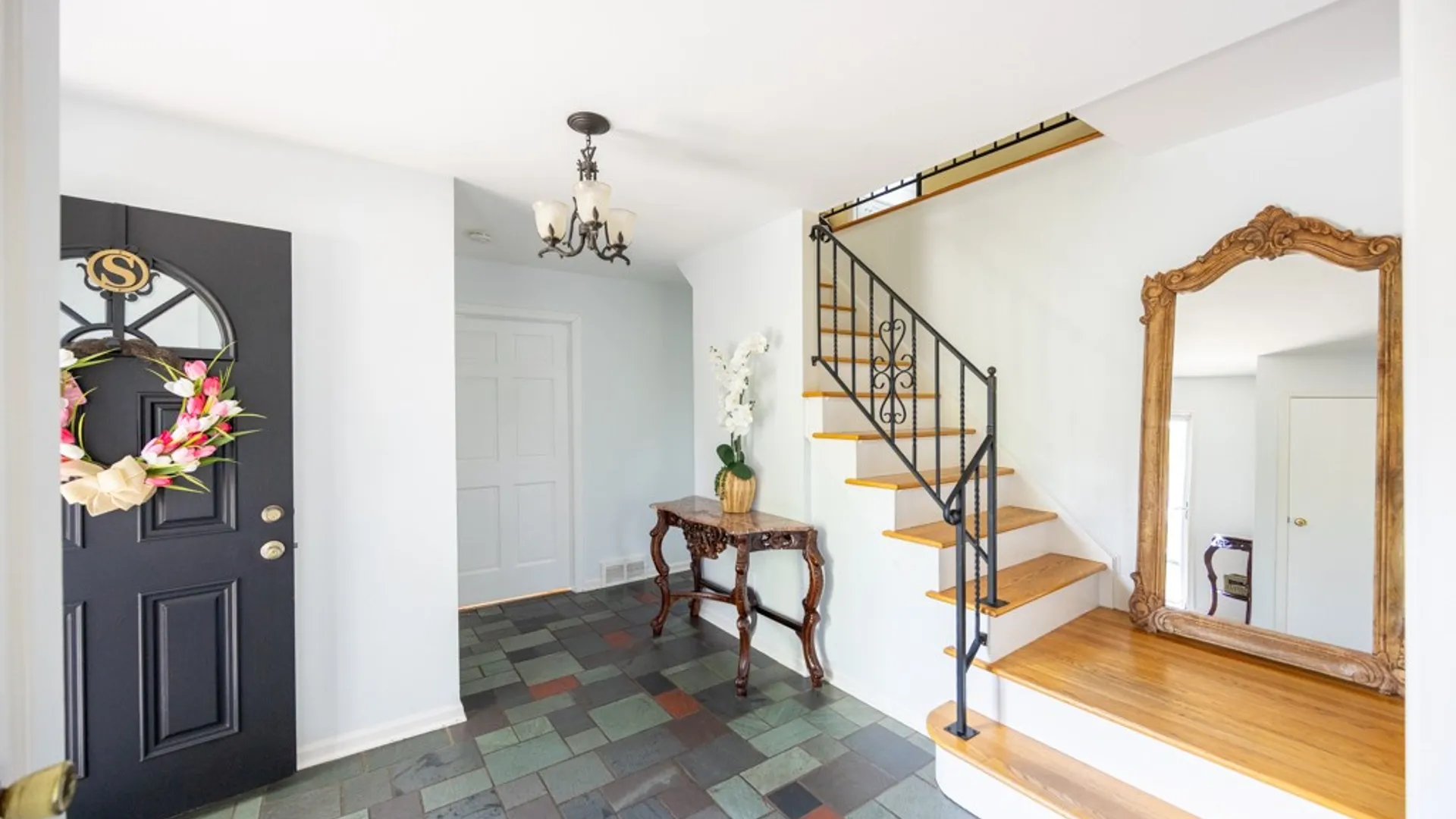 Property at 53 Selborne Chase, Perinton, NY 14450 2