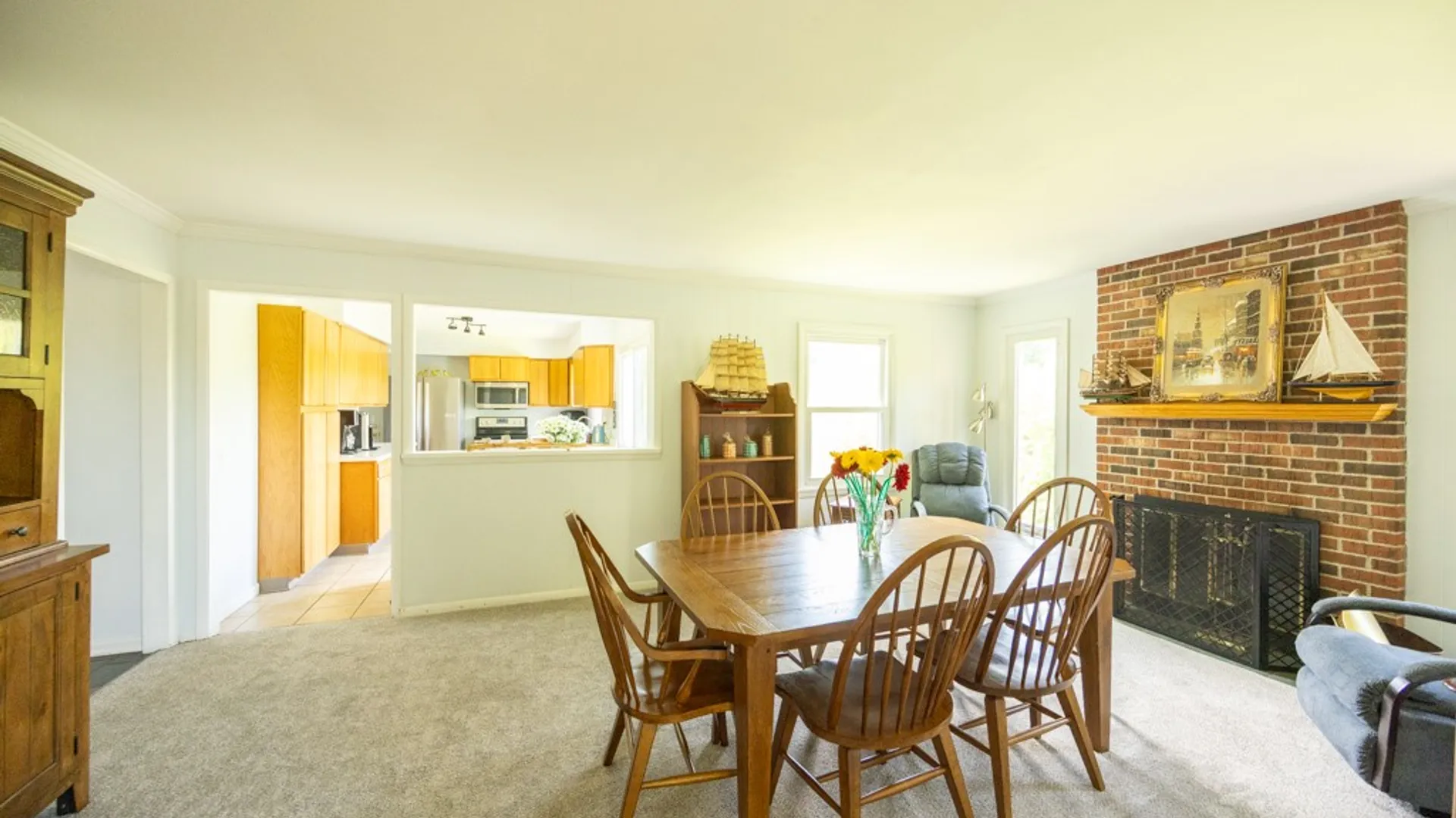 Property at 53 Selborne Chase, Perinton, NY 14450 10