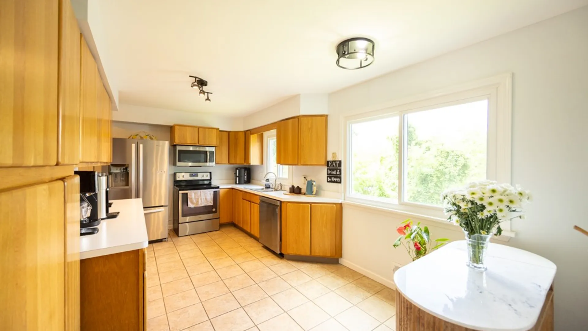 Property at 53 Selborne Chase, Perinton, NY 14450 13