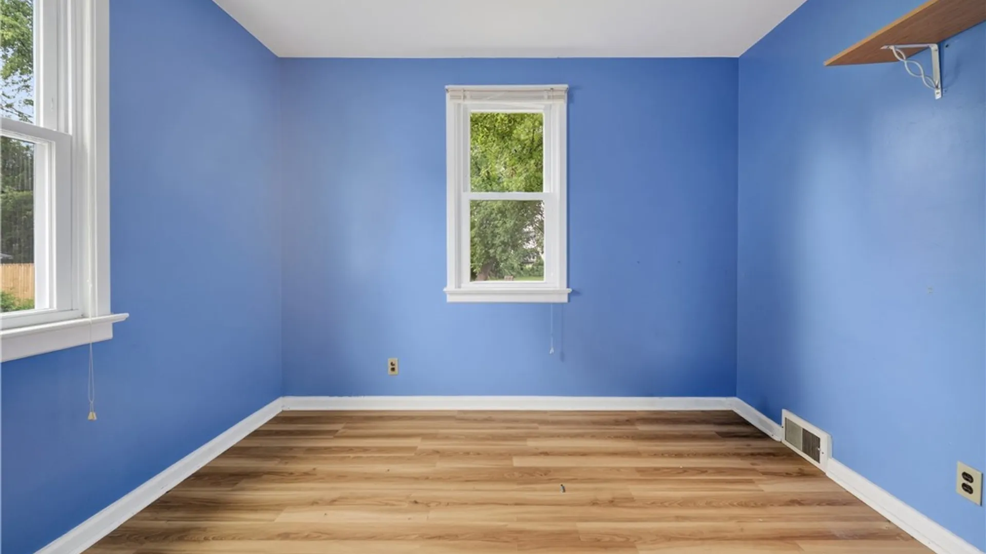 Property at 212 Lawrence Avenue, Clay, NY 13212 26