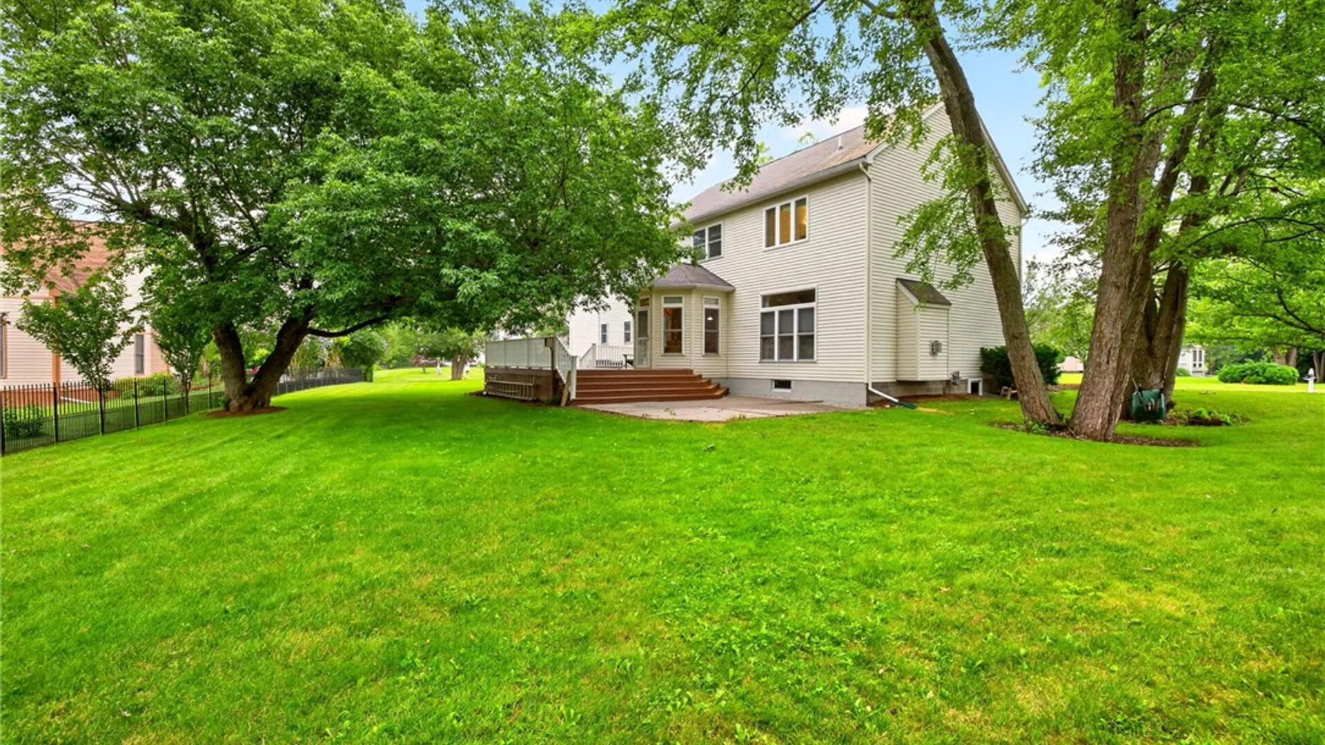 Property at 2 Angels Path, Penfield, NY 14580 35