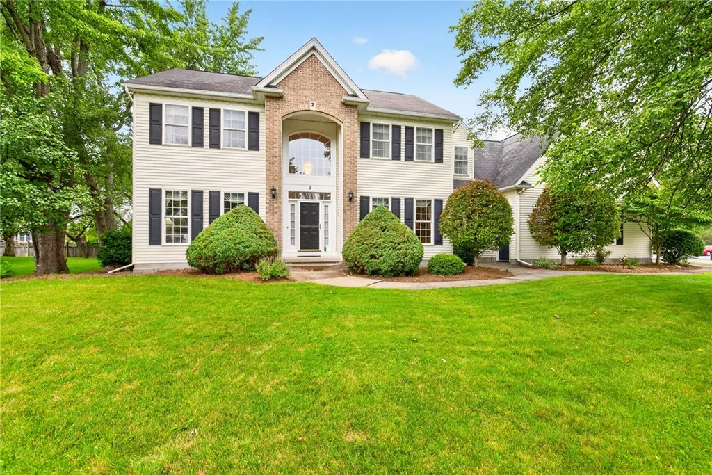 Property at 2 Angels Path, Penfield, NY 14580