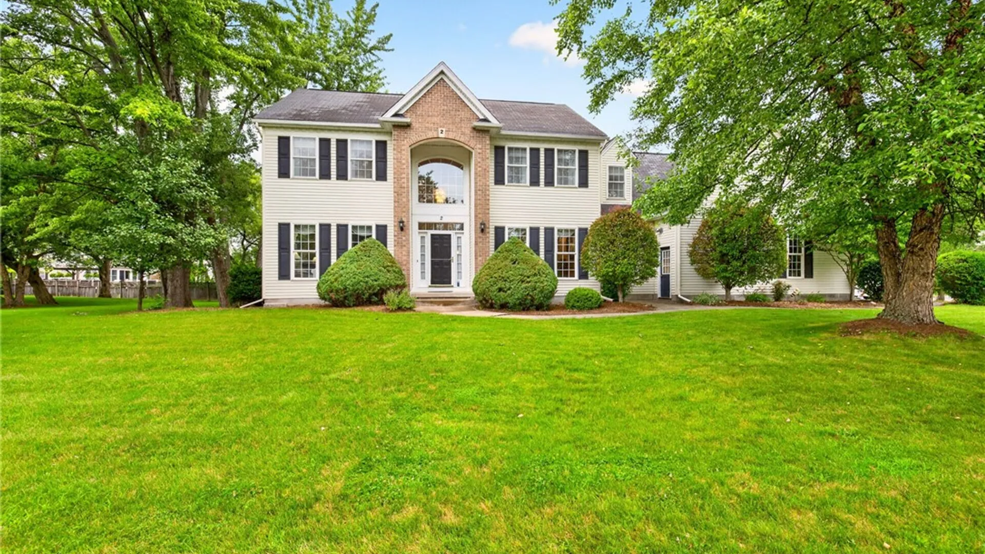 Property at 2 Angels Path, Penfield, NY 14580 2