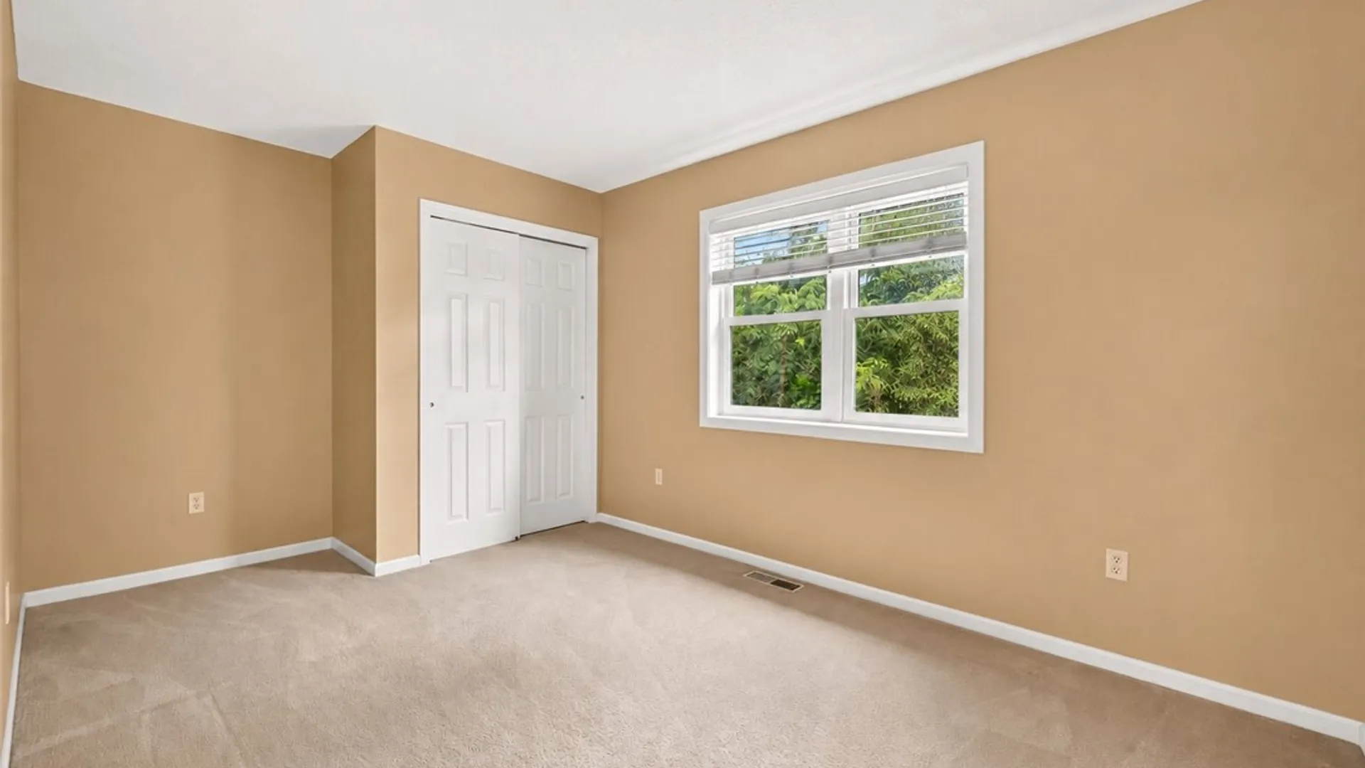 Property at 2 Angels Path, Penfield, NY 14580 28