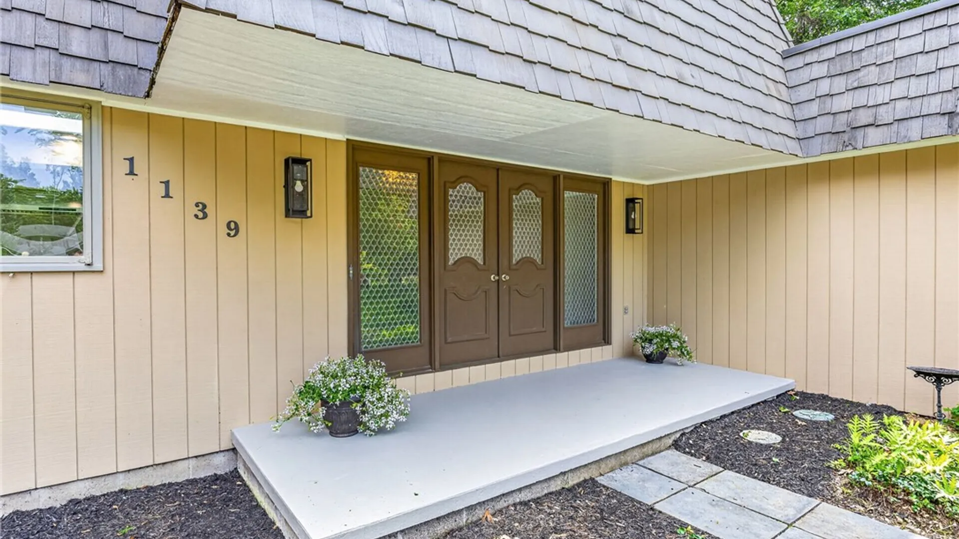 Property at 1139 Woodsboro Farms, Webster, NY 14580 3
