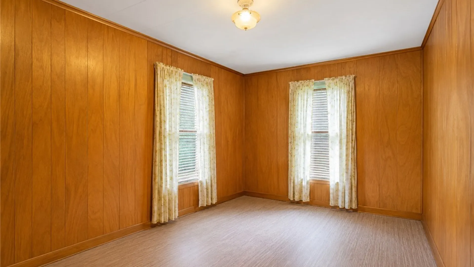 Property at 289 Fall Street, Seneca Falls, NY 13148 8