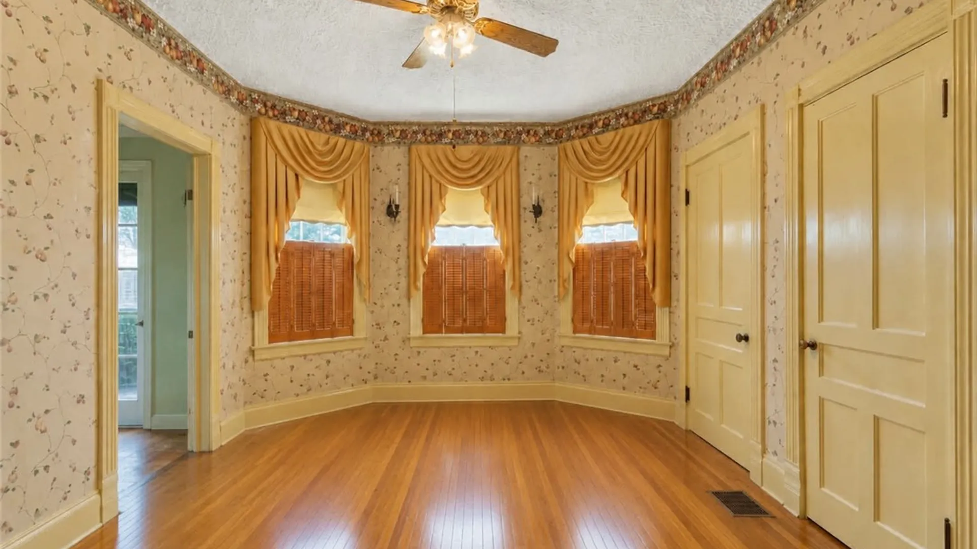 Property at 289 Fall Street, Seneca Falls, NY 13148 4