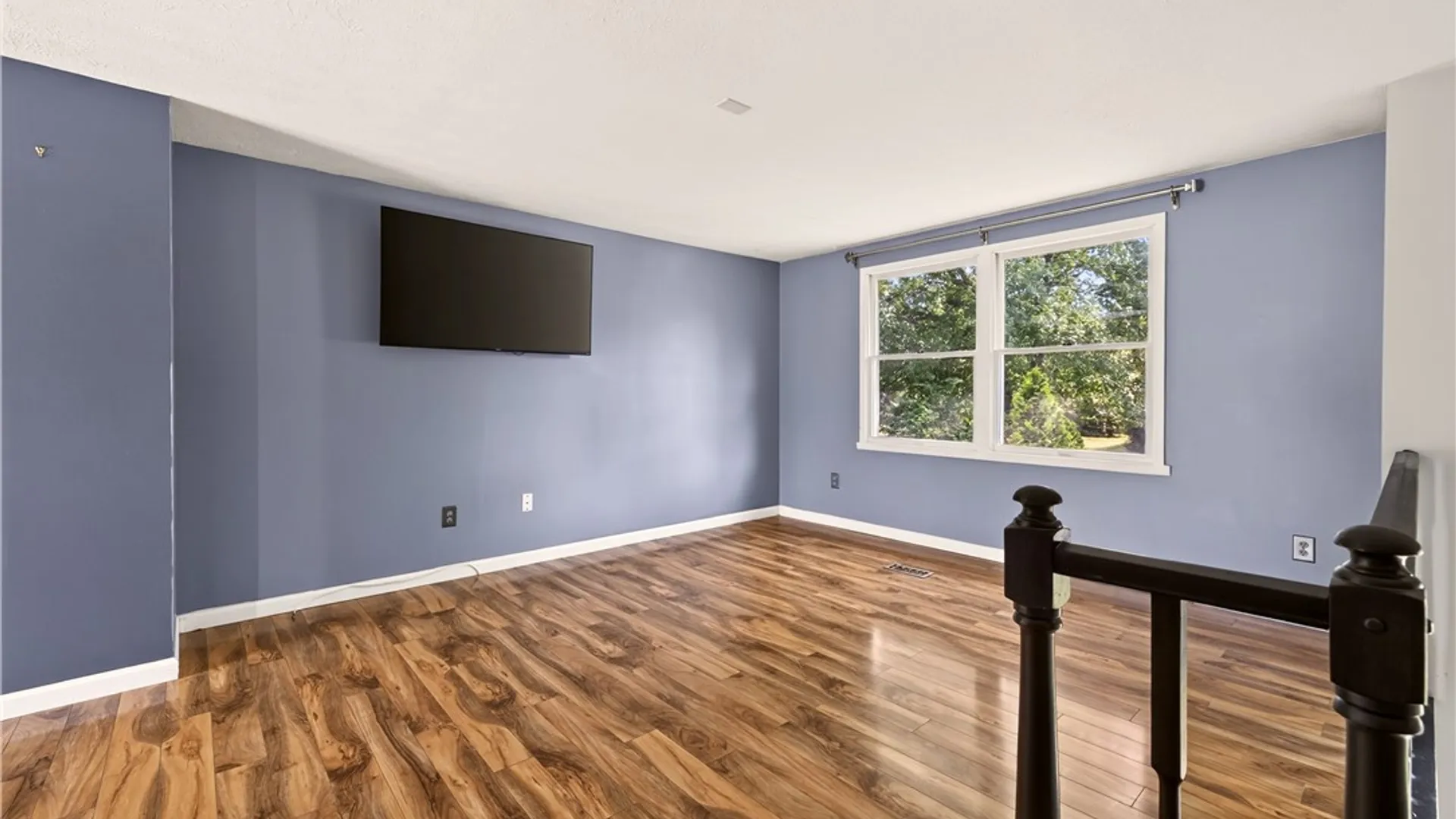 Property at 7 Brandywine Circle, Penfield, NY 14526 3