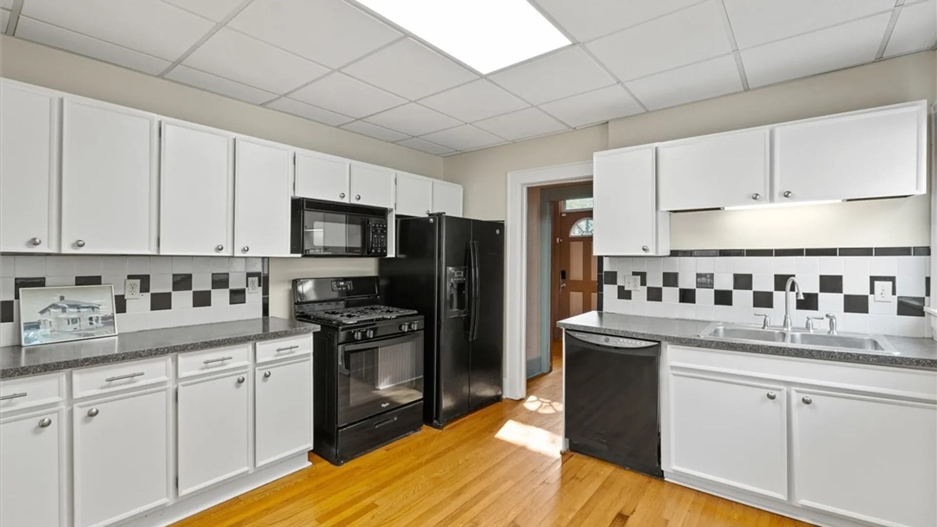 Property at 117 Claire Road, Syracuse, NY 13214 6