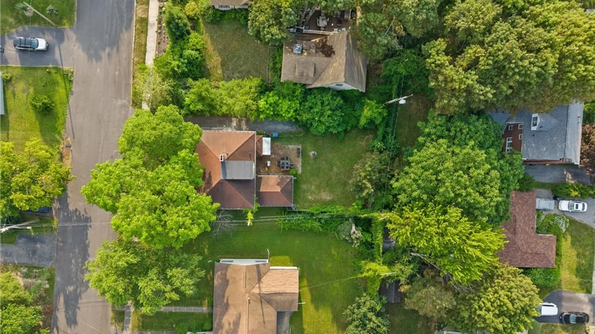 Property at 117 Claire Road, Syracuse, NY 13214 32