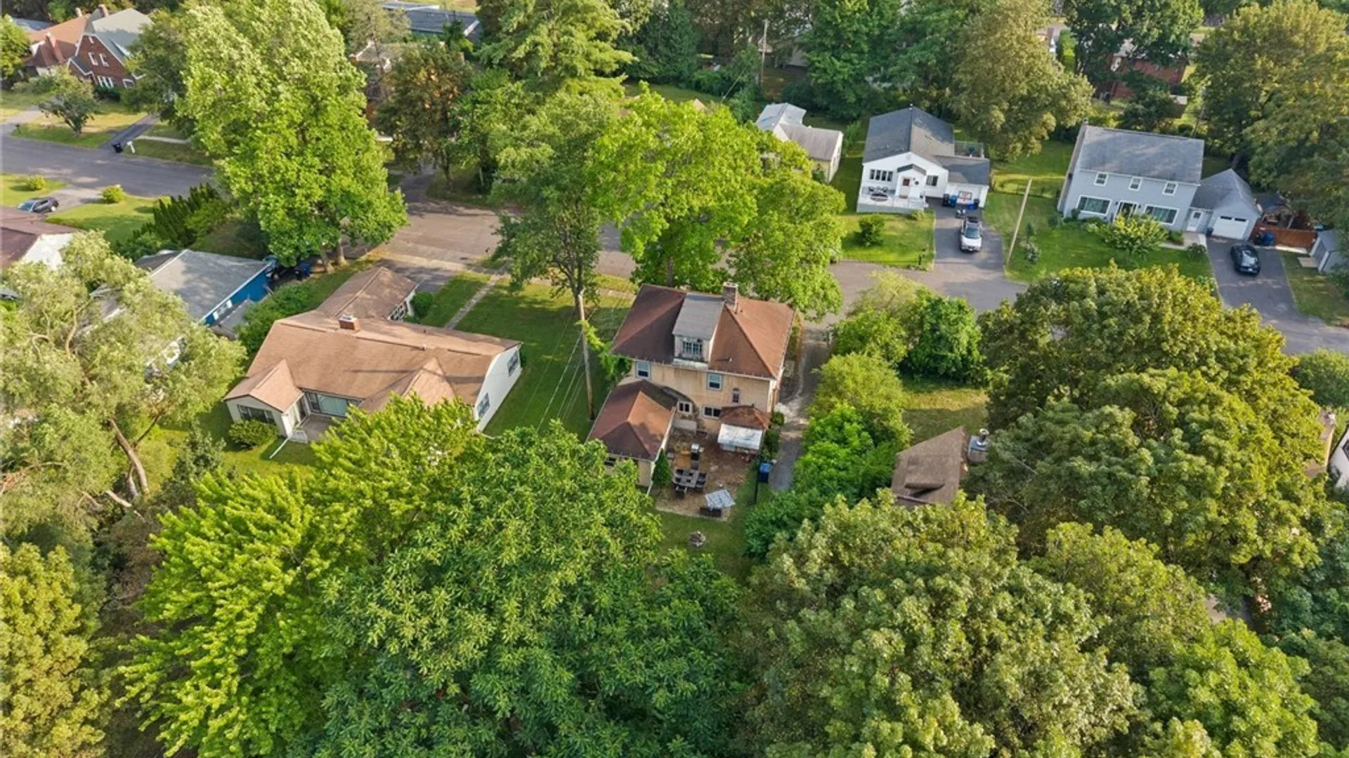 Property at 117 Claire Road, Syracuse, NY 13214 34