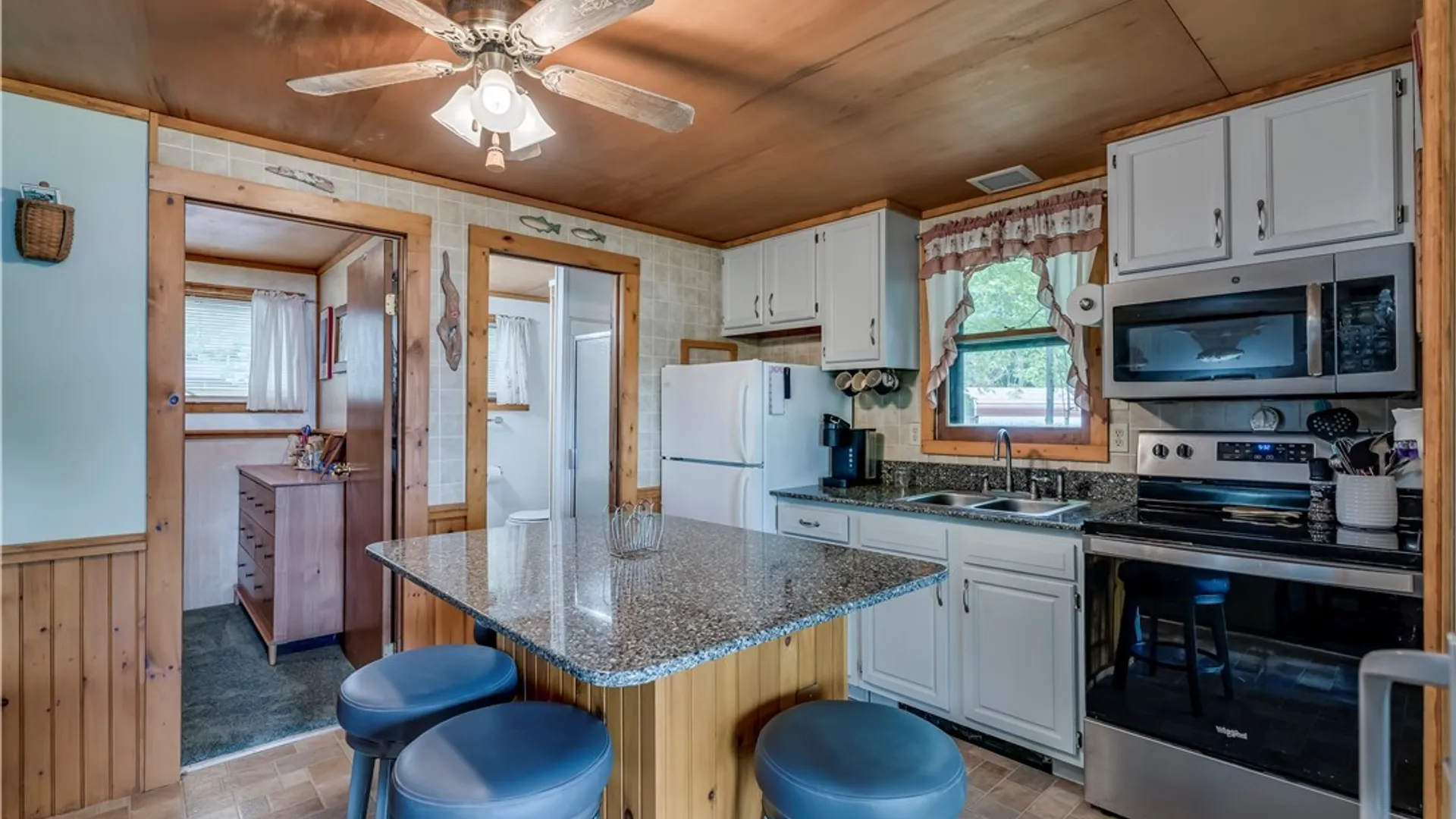 Property at 18561 E View Drive, Orleans, NY 13640 13