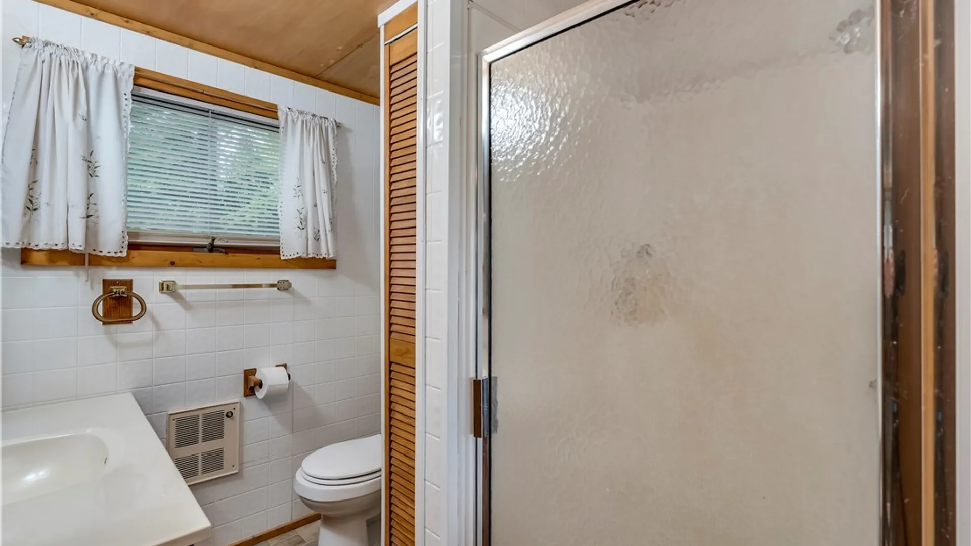 Property at 18561 E View Drive, Orleans, NY 13640 27