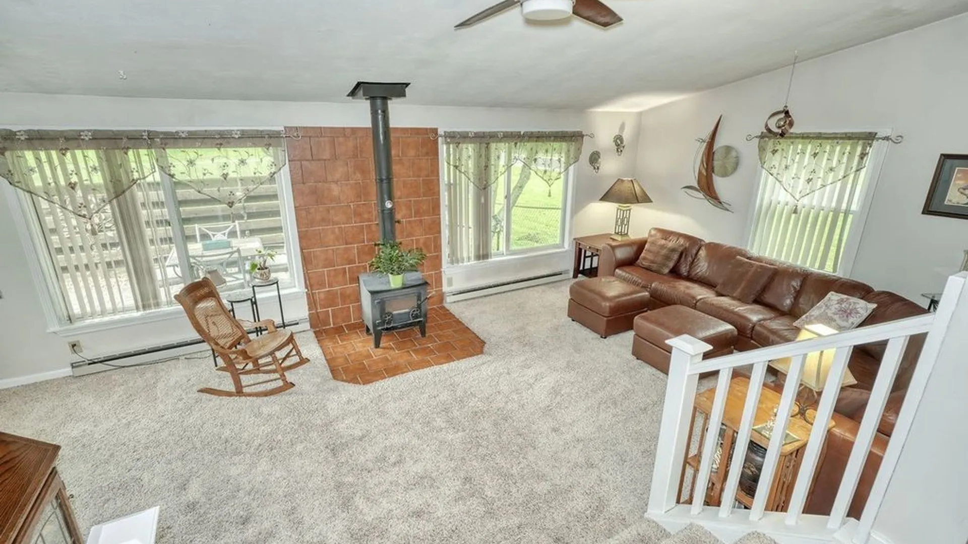 Property at 800 Winifred Dr, Webster, NY 14580 12