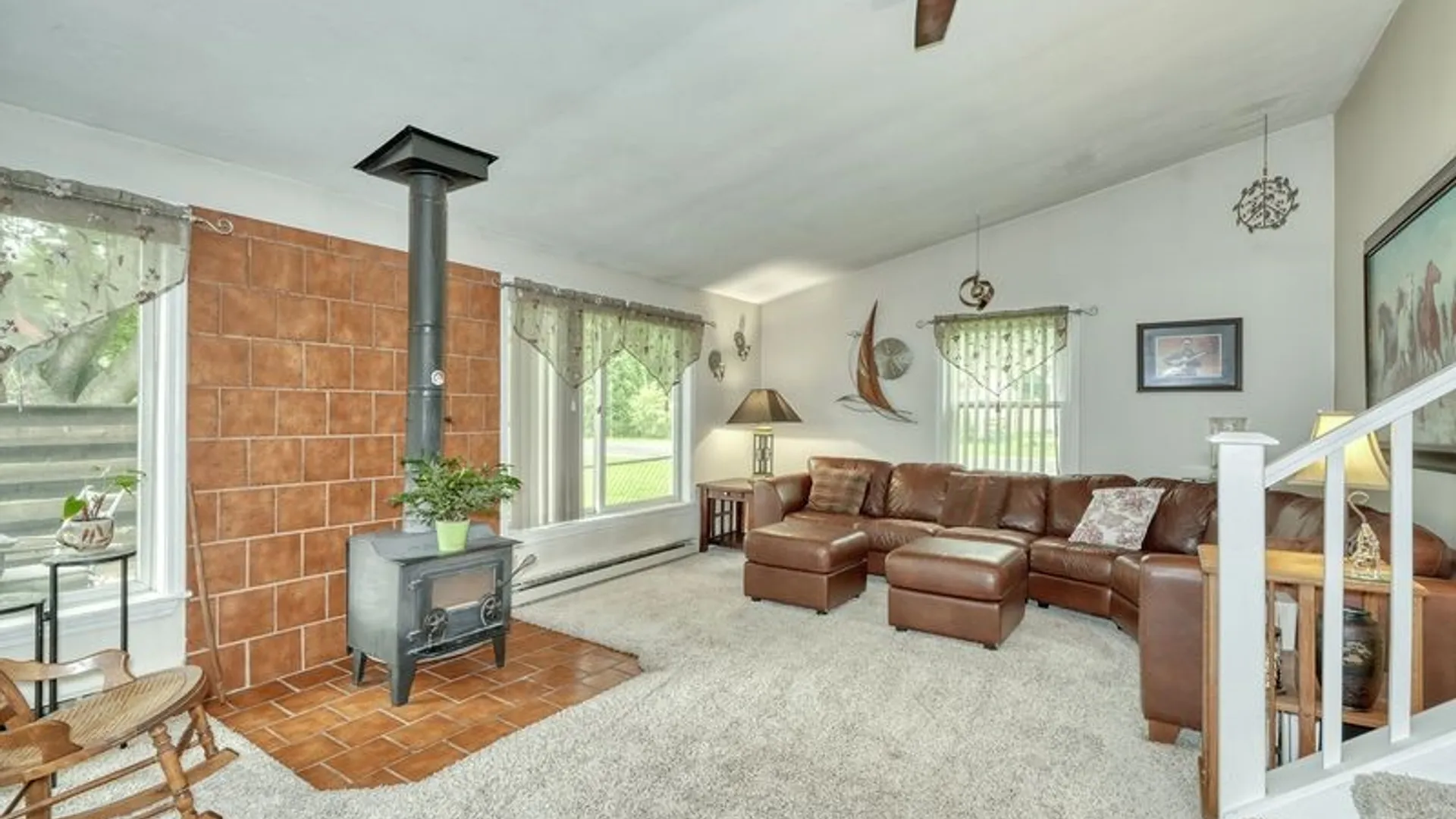 Property at 800 Winifred Dr, Webster, NY 14580 13
