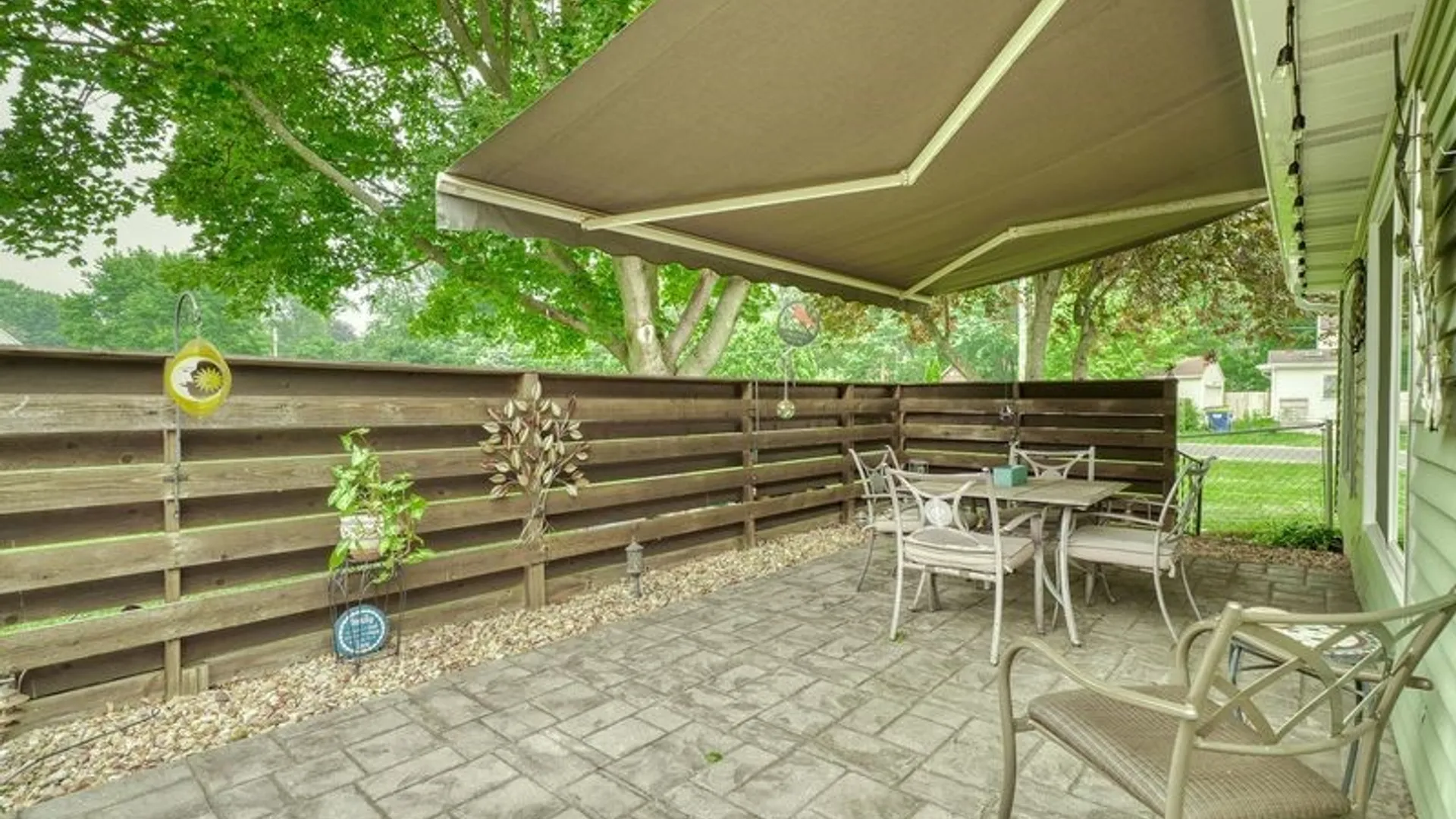 Property at 800 Winifred Dr, Webster, NY 14580 23