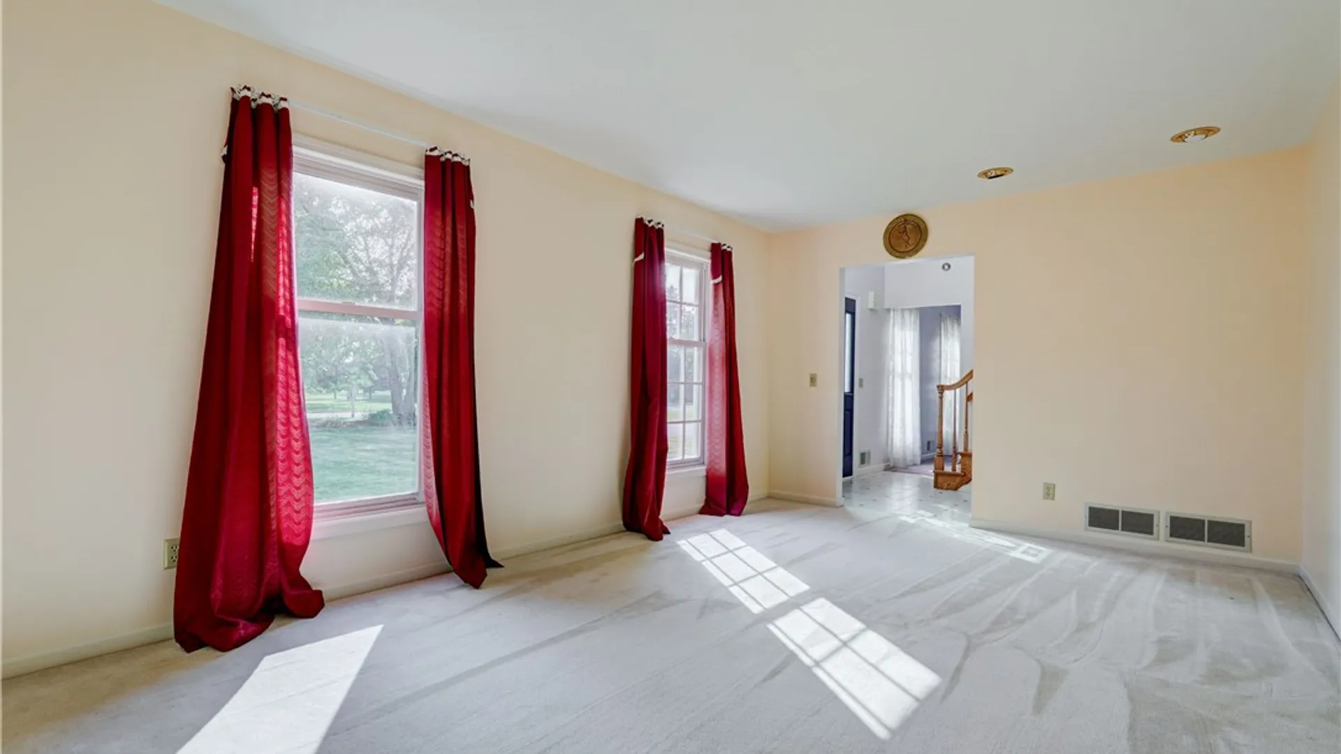 Property at 2 Sibleyville Lane, Mendon, NY 14472 6