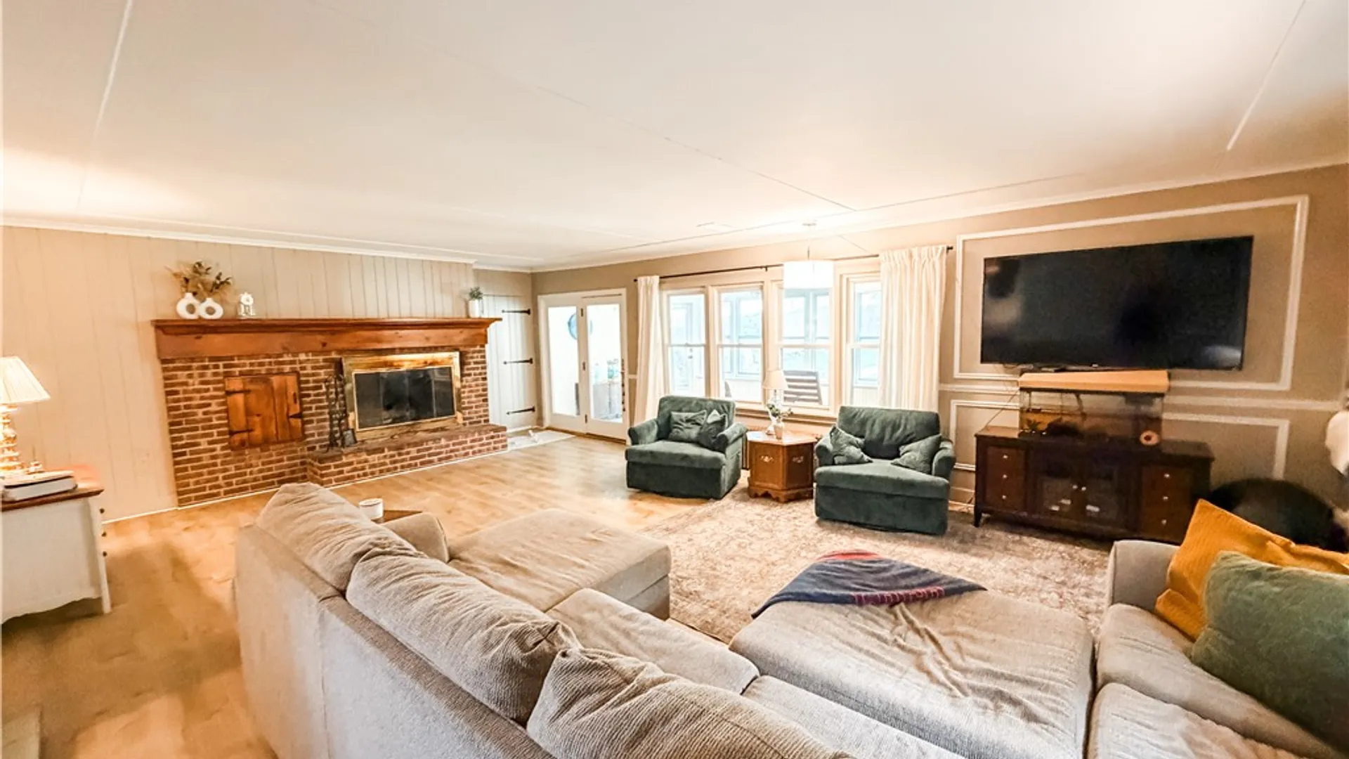 Property at 40 Ross Street, Auburn, NY 13021 12