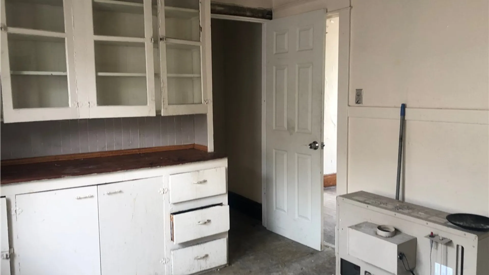 Property at 250 Box Avenue, Buffalo, NY 14211 10
