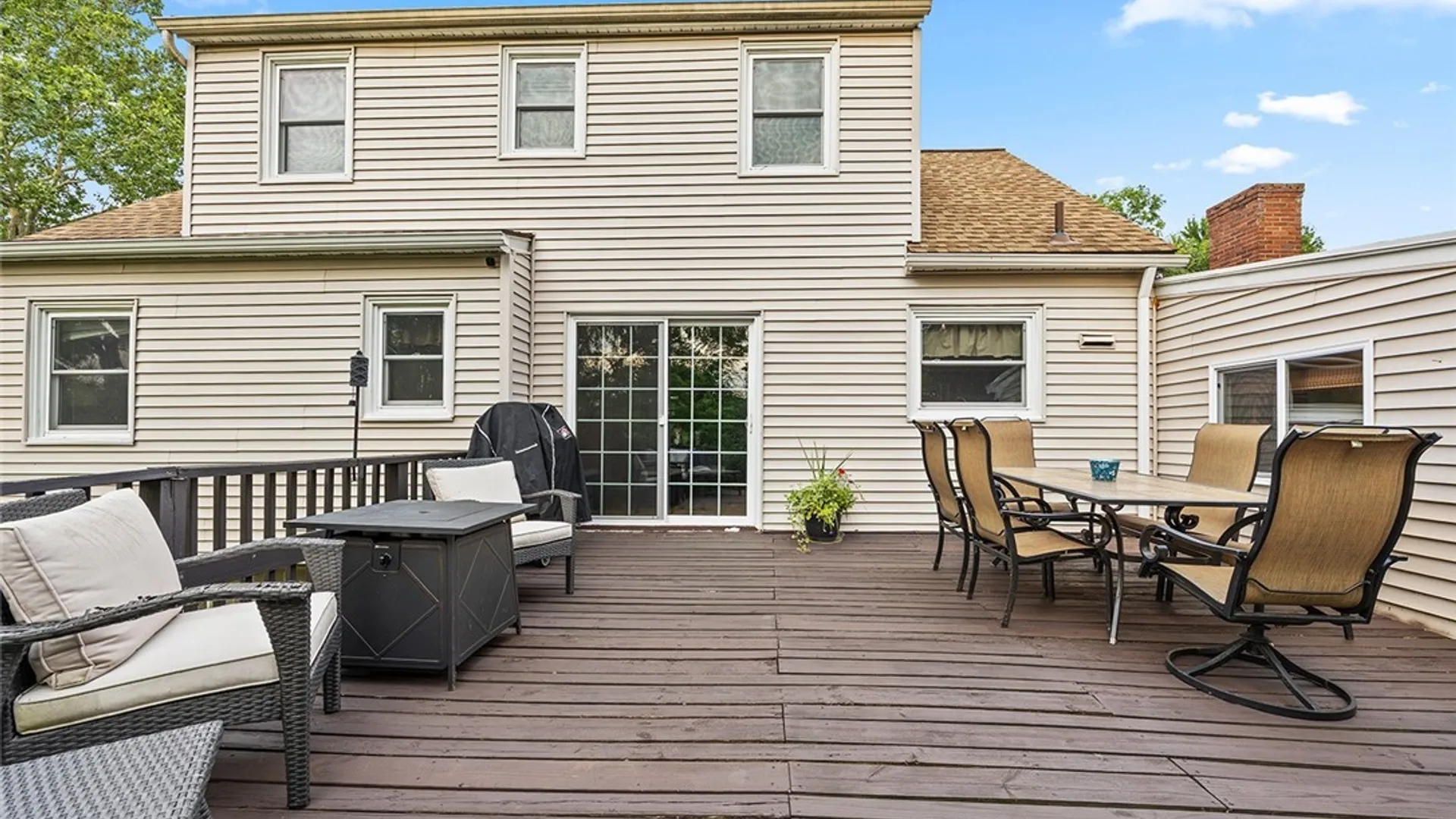 Property at 5 Gentian Way, Perinton, NY 14450 35