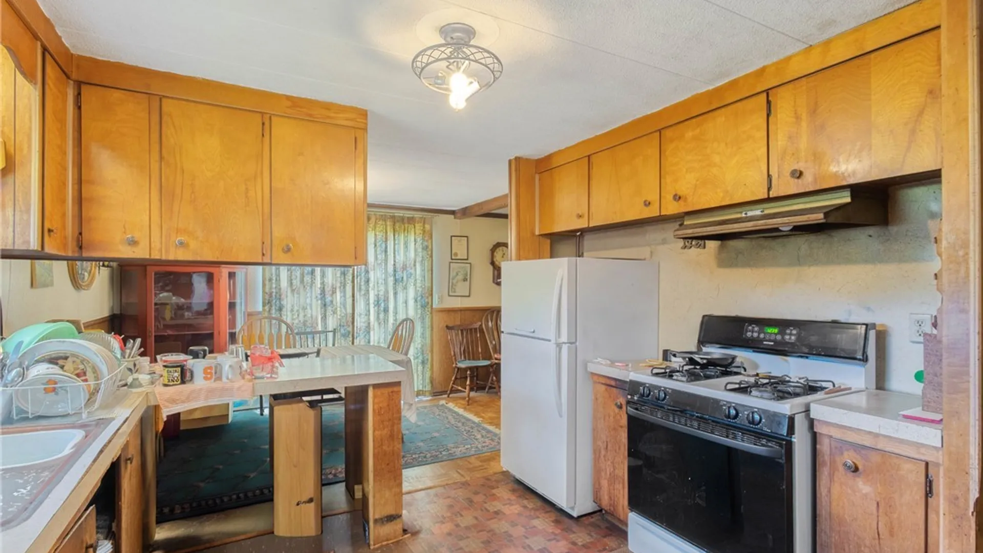 Property at 3385 Armstrong Road, Camillus, NY 13164 5
