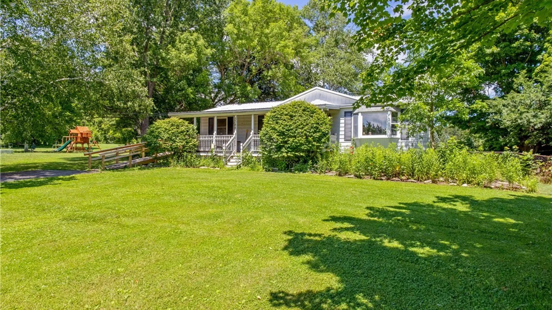 Property at 3385 Armstrong Road, Camillus, NY 13164 24