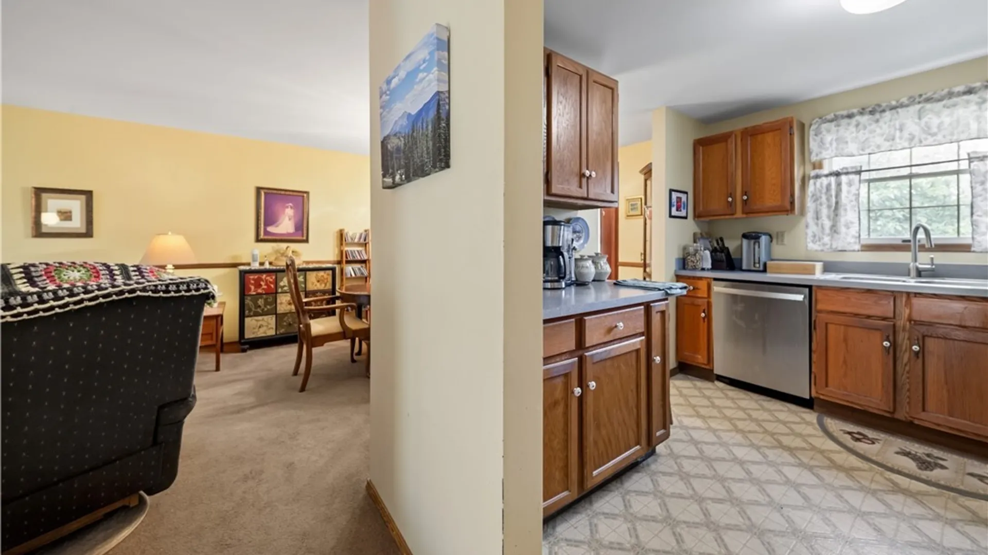 Property at 8165 Capricorn Drive, Clay, NY 13090 6