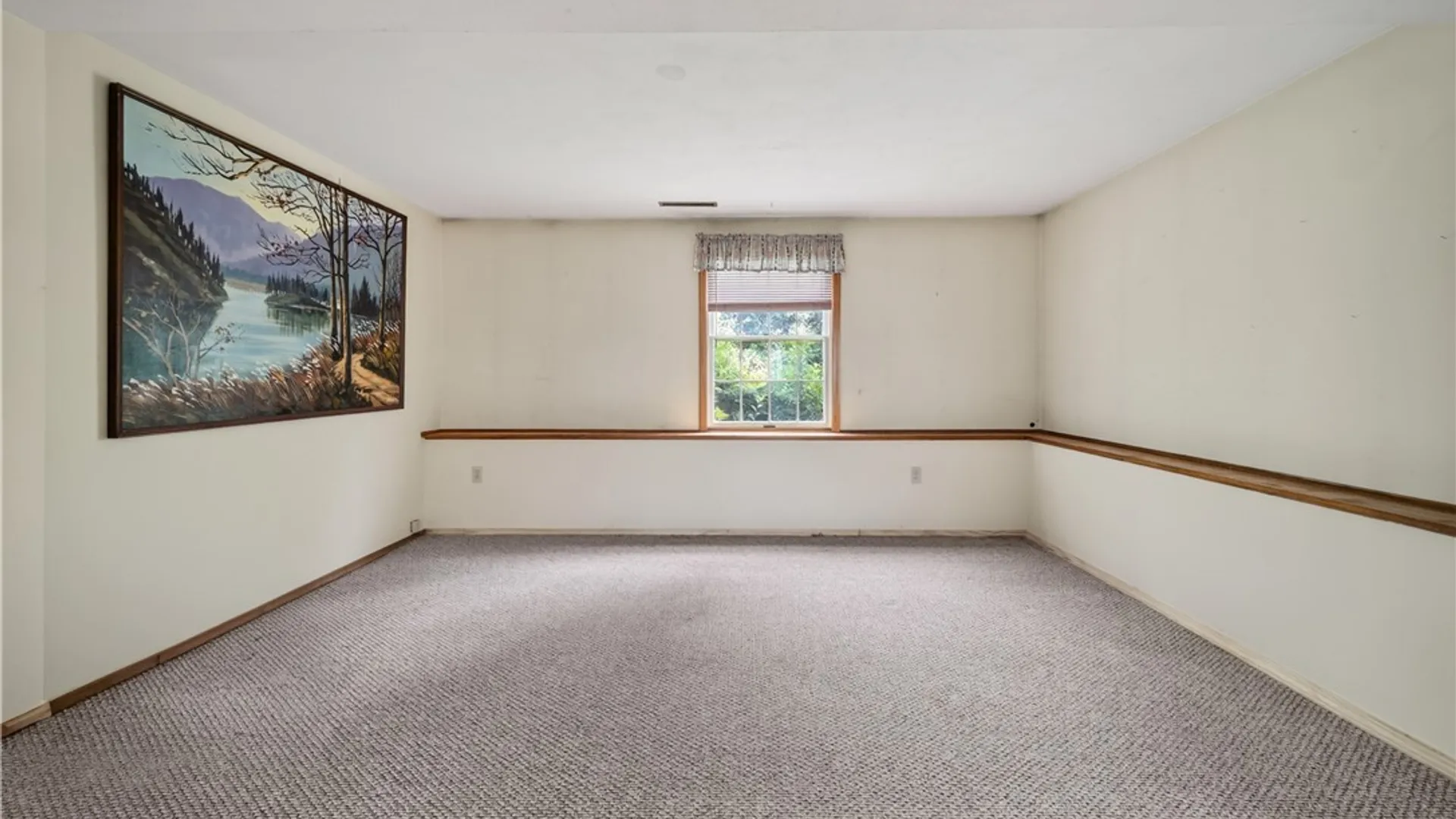 Property at 8165 Capricorn Drive, Clay, NY 13090 23