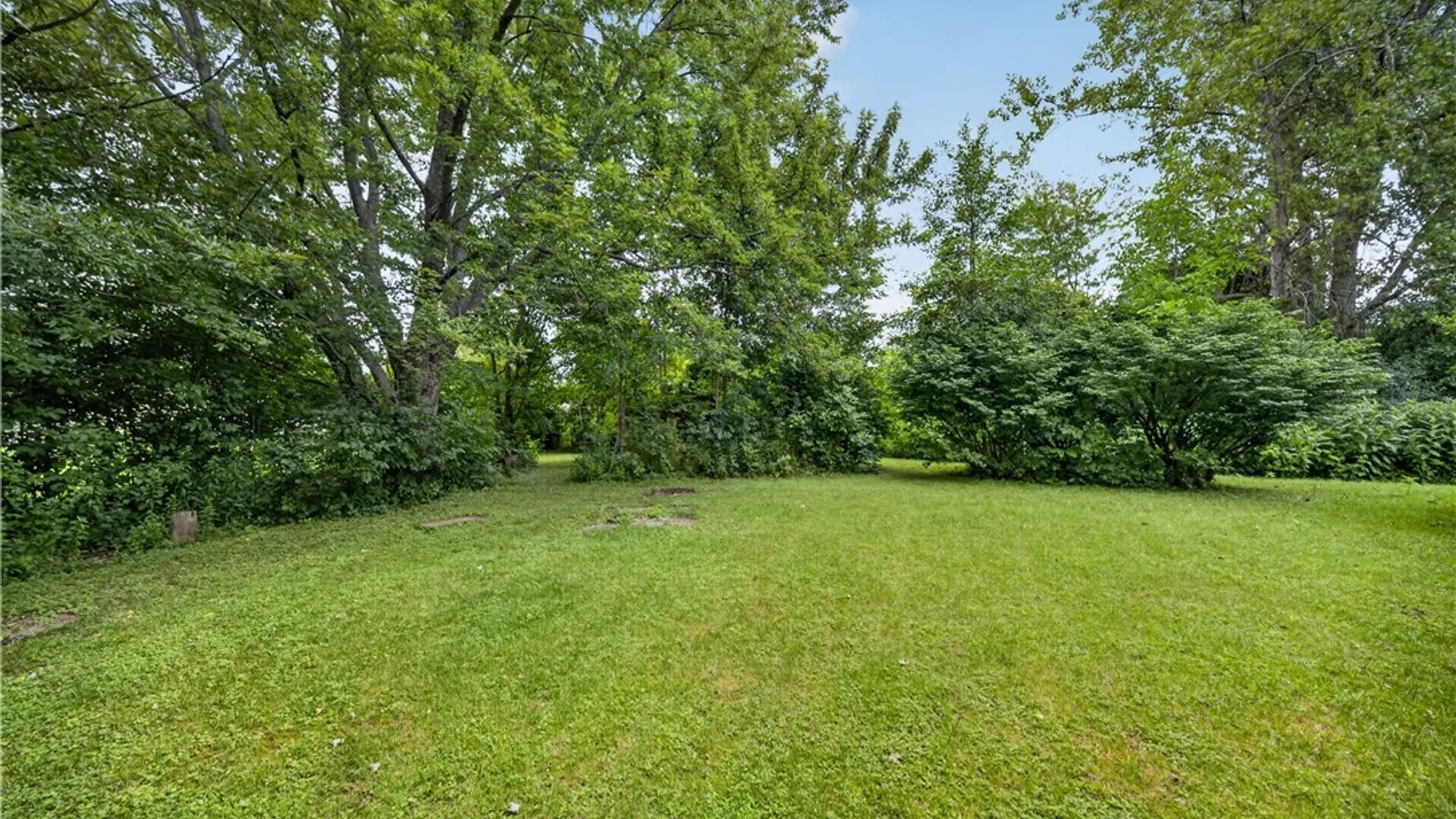 Property at 8165 Capricorn Drive, Clay, NY 13090 27