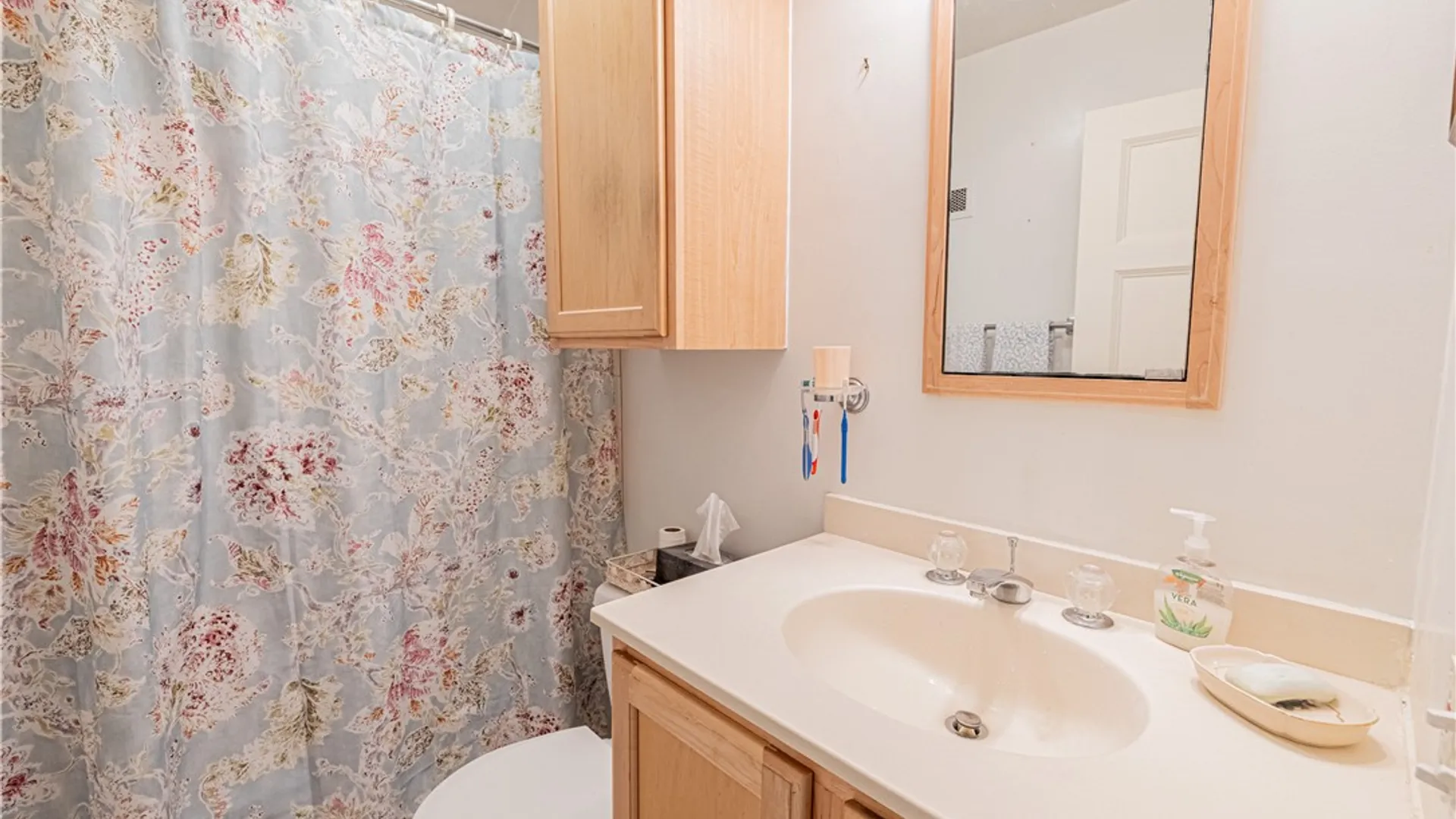 Property at 145 Westland Avenue, Brighton, NY 14618 13