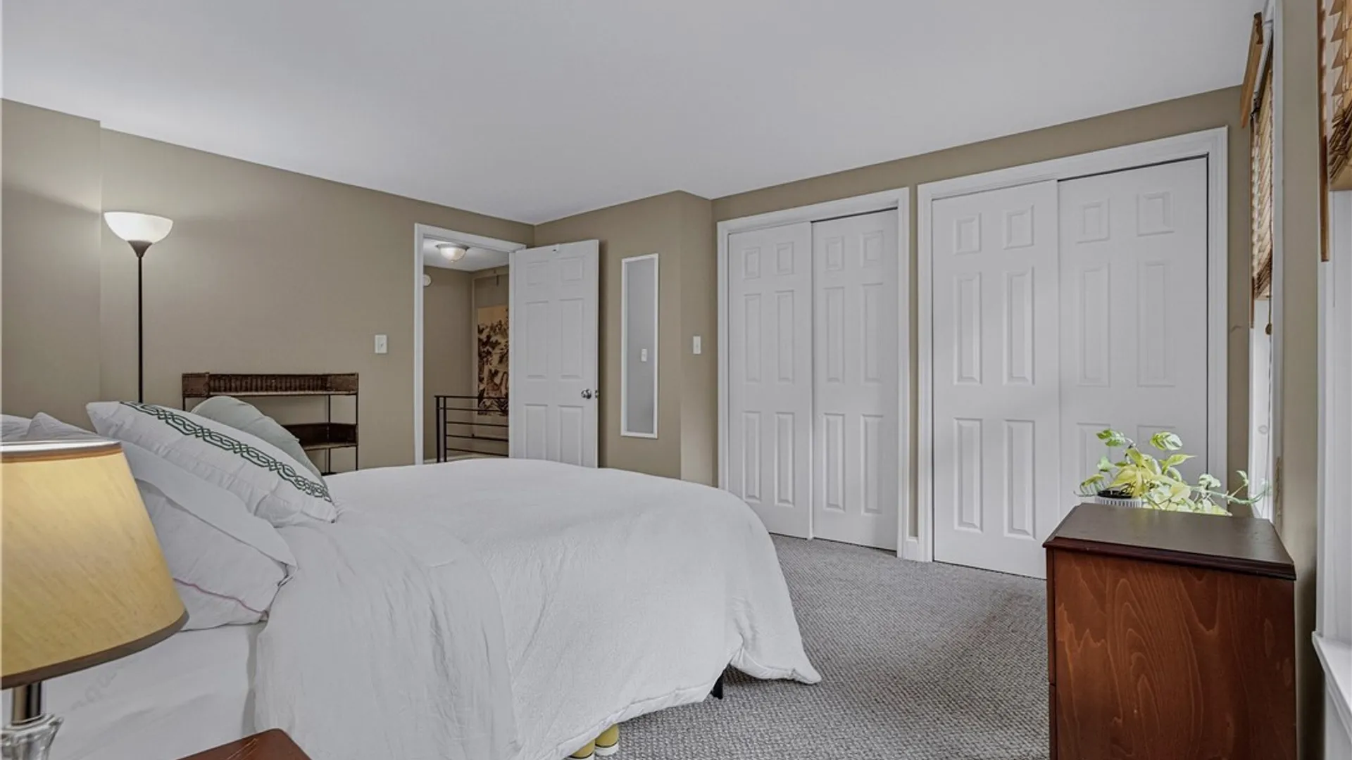 Property at 5 Chestnut Hills, New Hartford, NY 13413 32