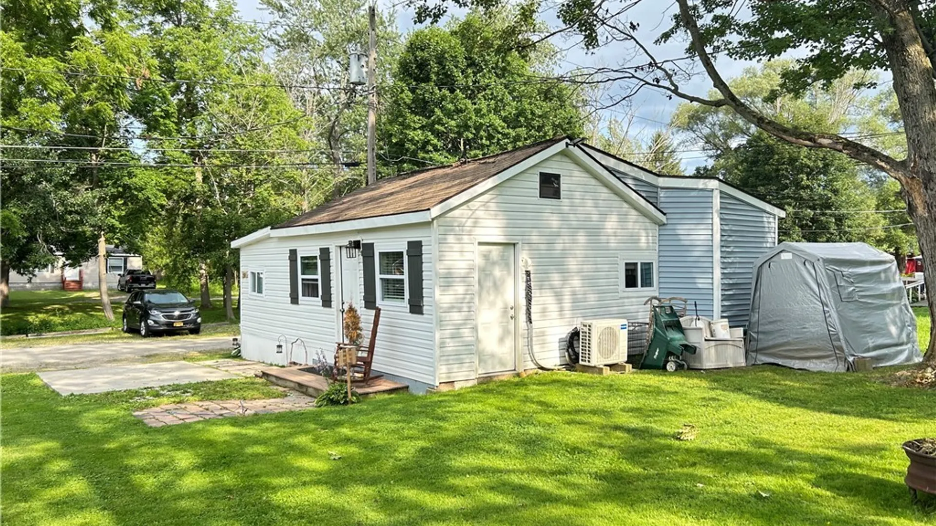 Property at 4366 Springbrook Rd E, Castile, NY 14427 3