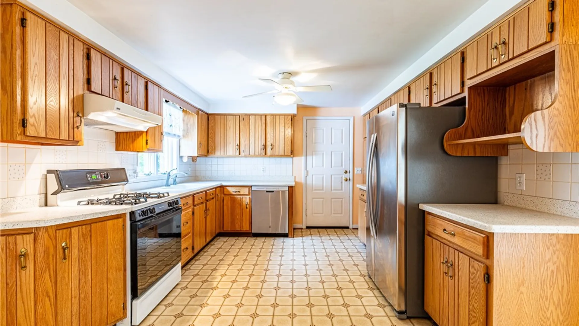 Property at 544 Harvest Drive, Greece, NY 14626 10