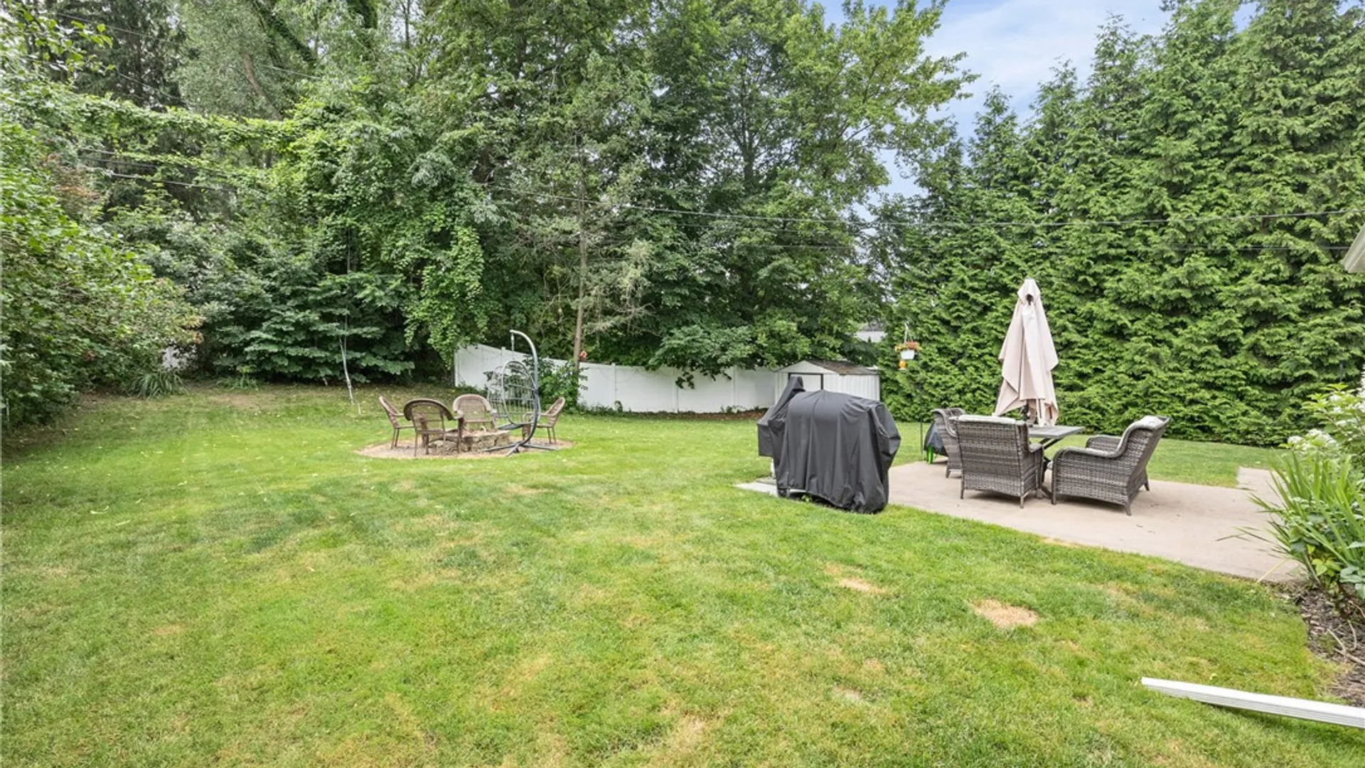 Property at 35 Valley View Drive, Penfield, NY 14526 37