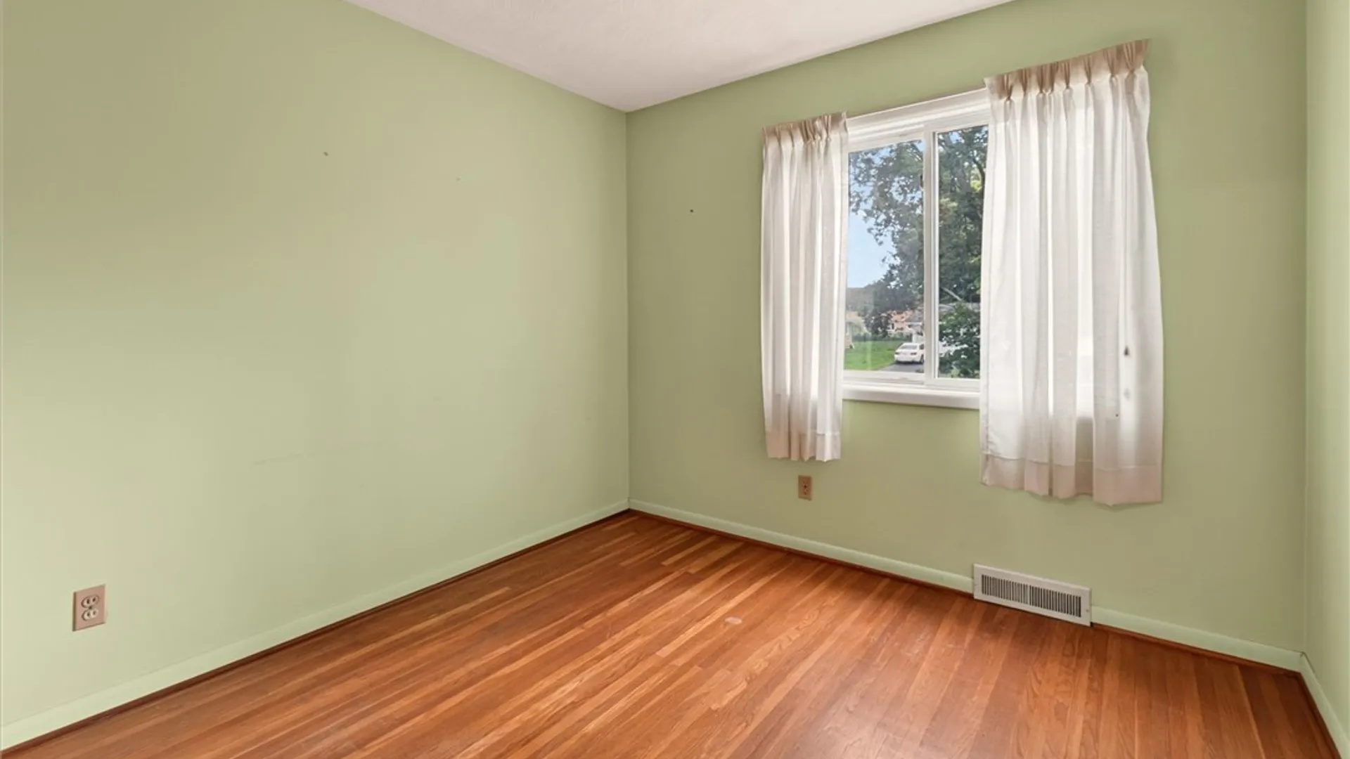 Property at 181 Lida Lane, Greece, NY 14616 25