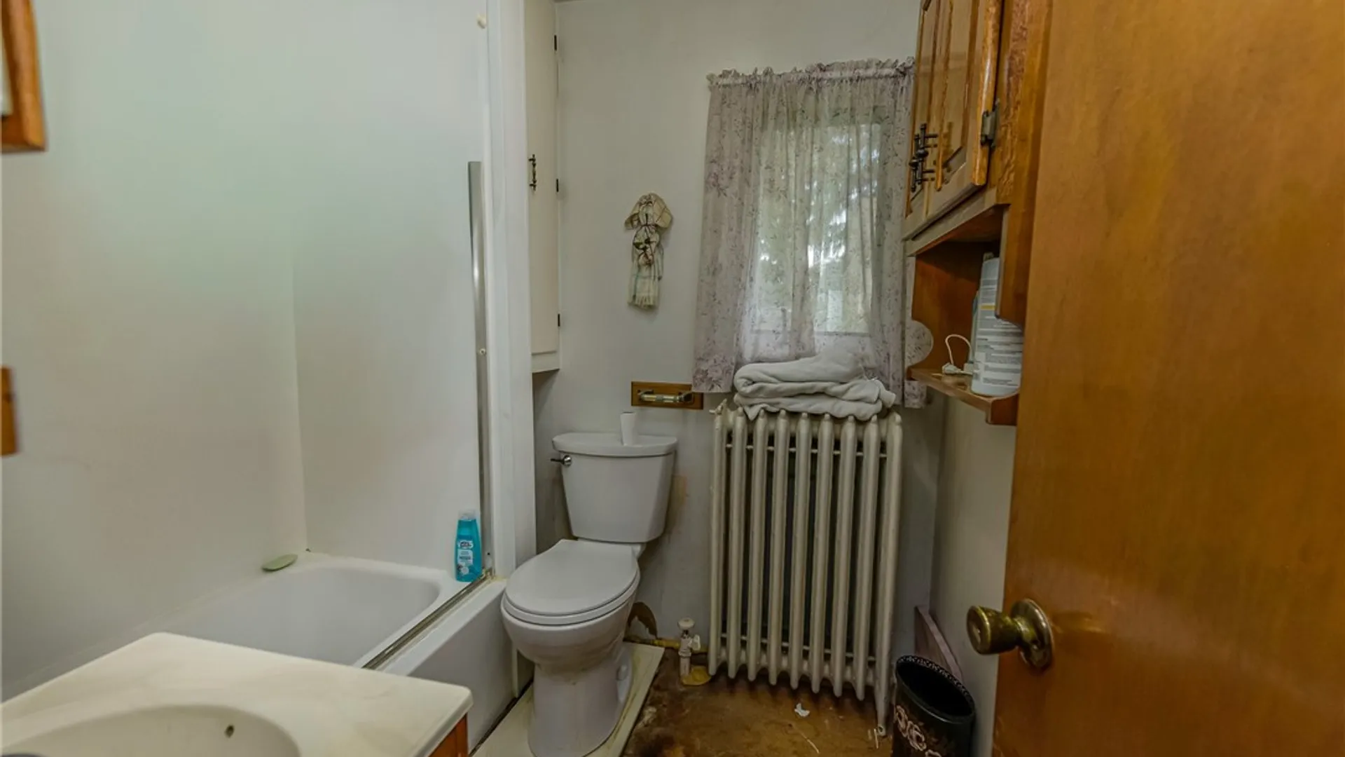 Property at 47 Chippendale Road, Greece, NY 14616 18