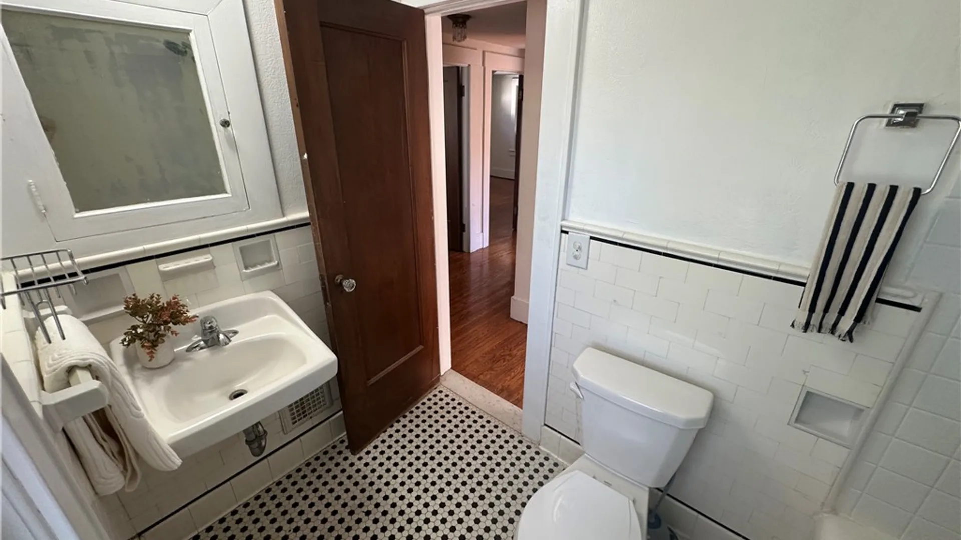 Property at 38 Irvington Road, Rochester, NY 14620 24