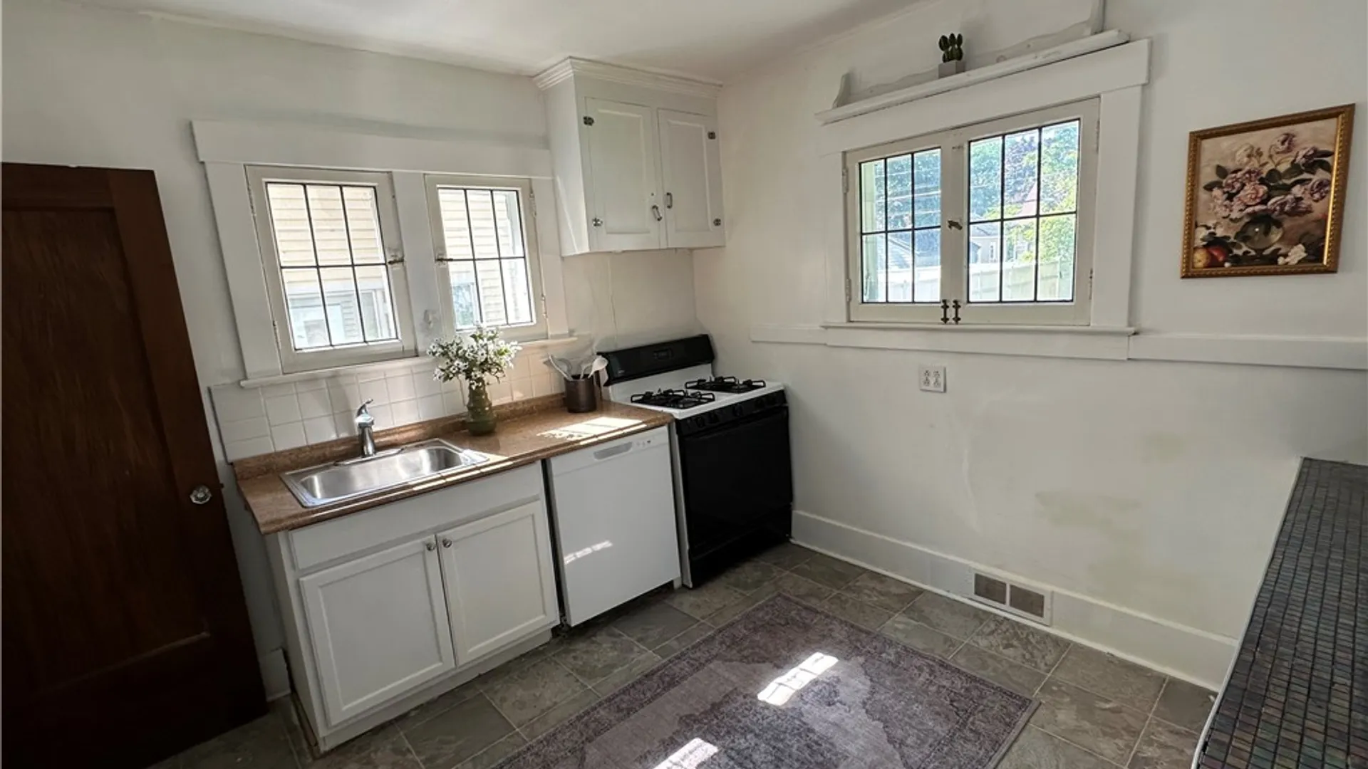 Property at 38 Irvington Road, Rochester, NY 14620 17