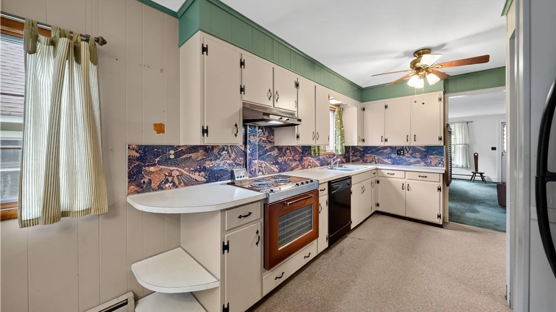 Property at 723 Maple Avenue, Fulton, NY 13069 3