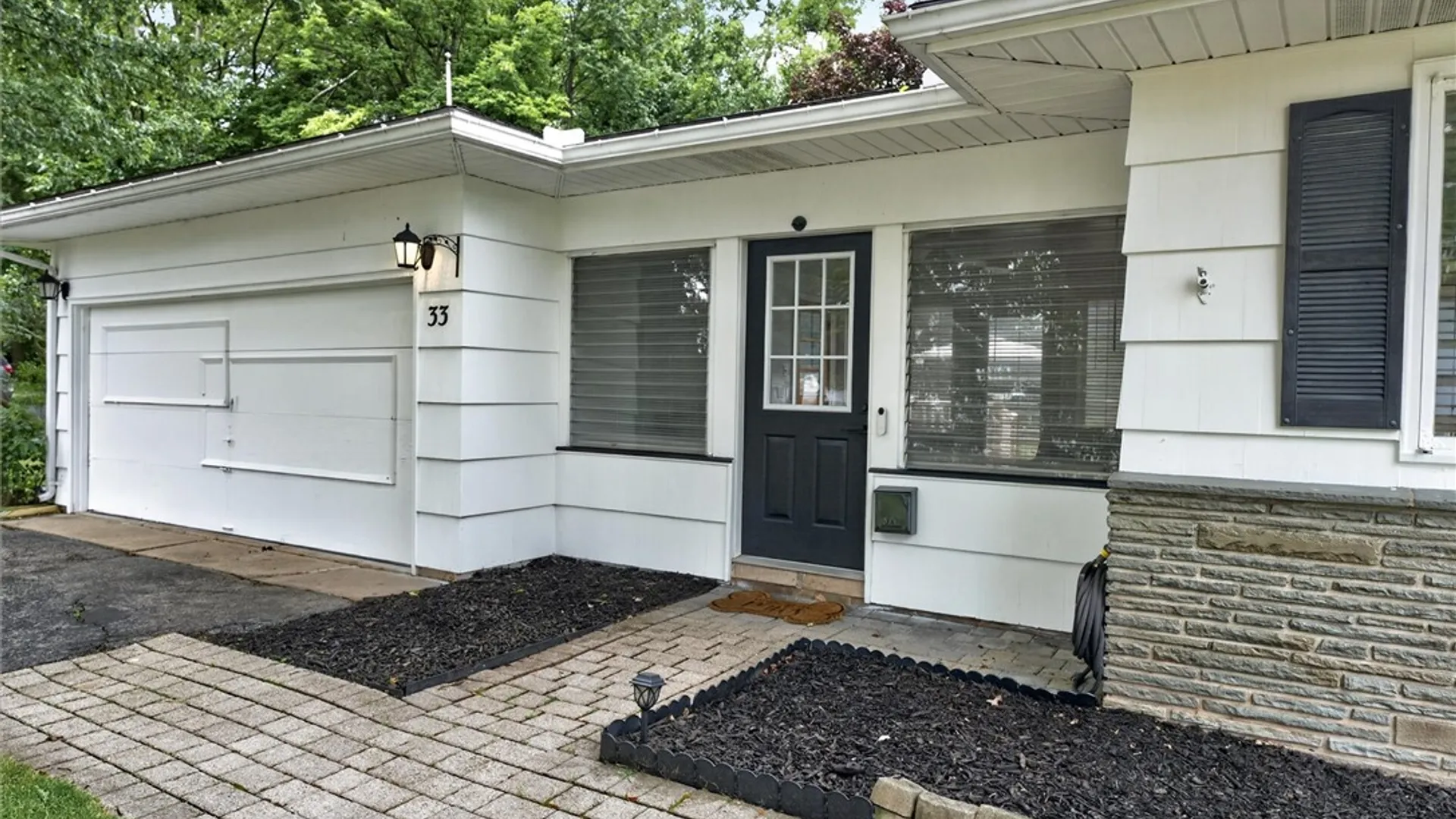 Property at 33 Greenbriar Drive, Gates, NY 14624 4