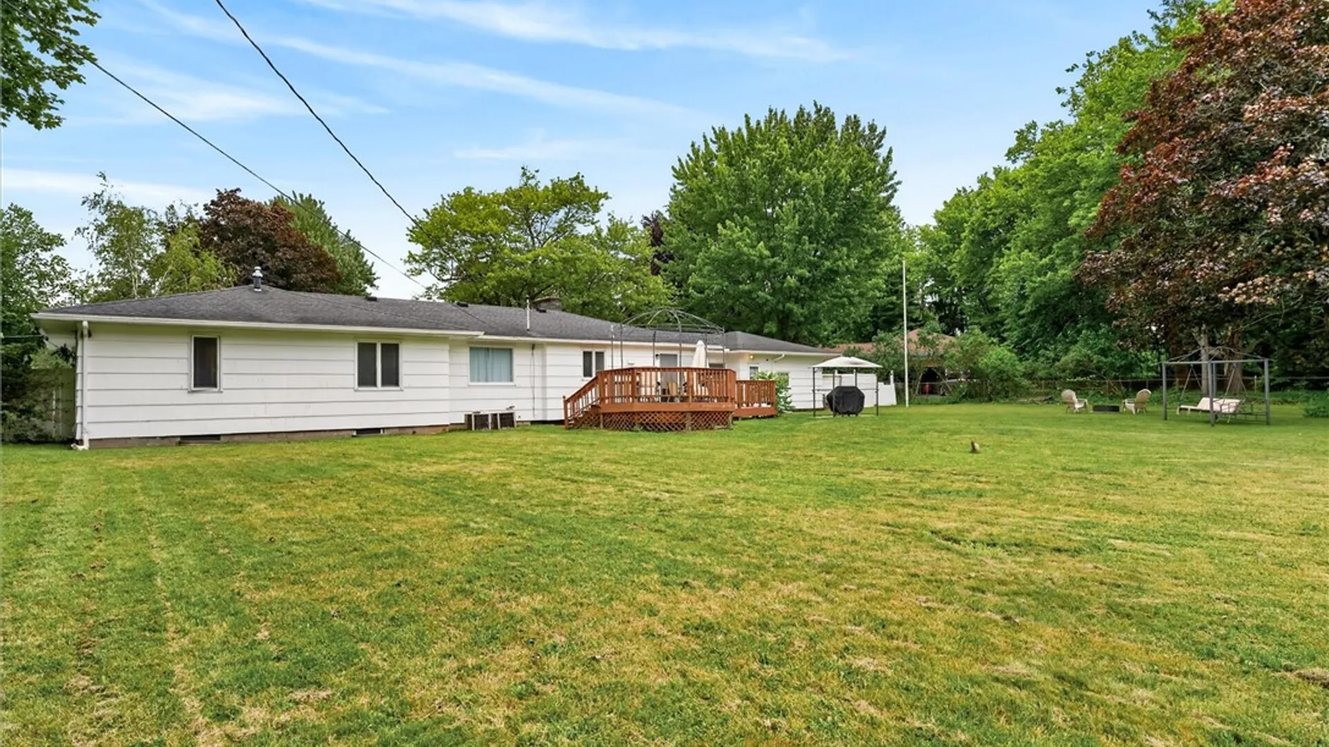 Property at 33 Greenbriar Drive, Gates, NY 14624 11