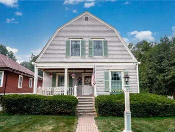Property at 256 Pleasant Avenue, Hamburg, NY 14075