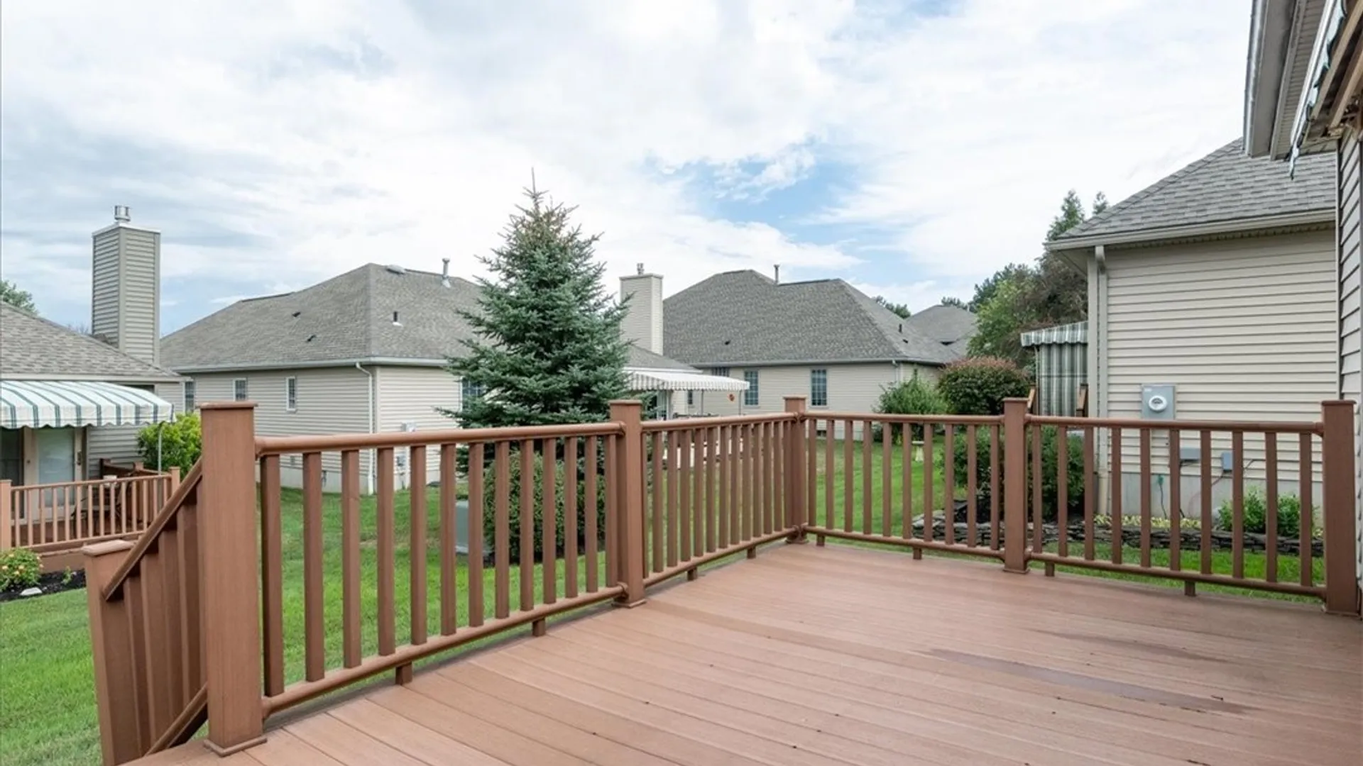 Property at 5543 Hemdale Dr Drive, Clarence, NY 14221 18