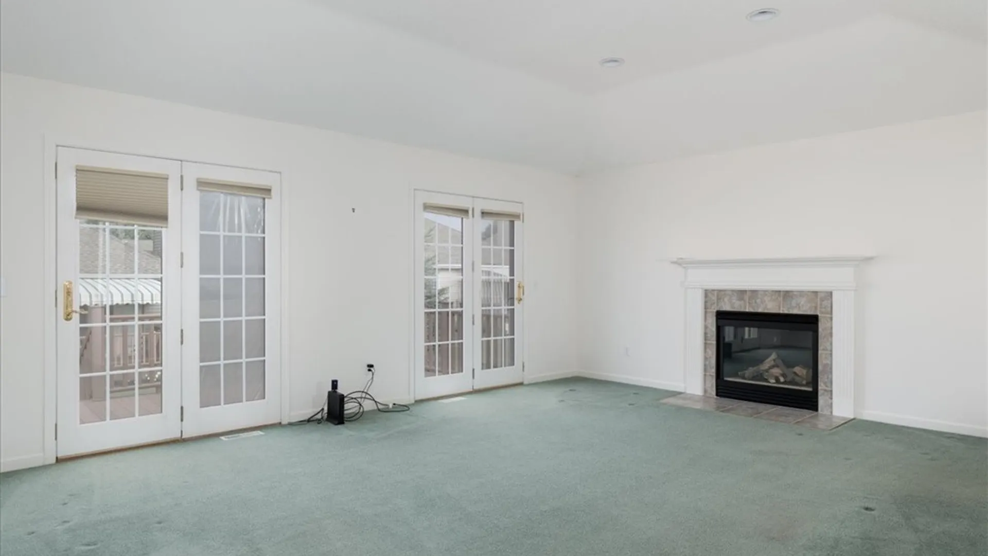 Property at 5543 Hemdale Dr Drive, Clarence, NY 14221 8