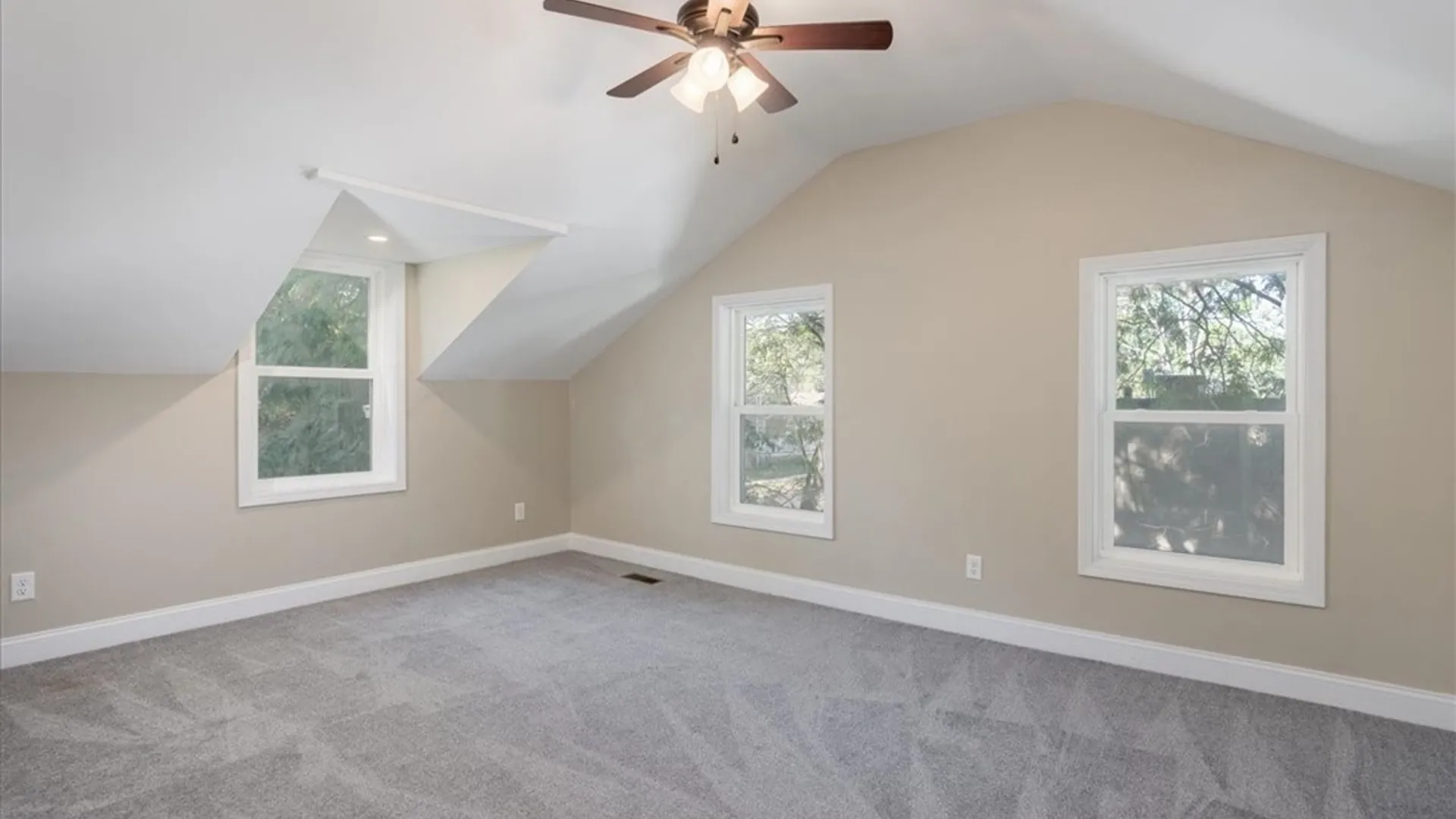 Property at 132 Killewald Avenue, Tonawanda, NY 14150 13