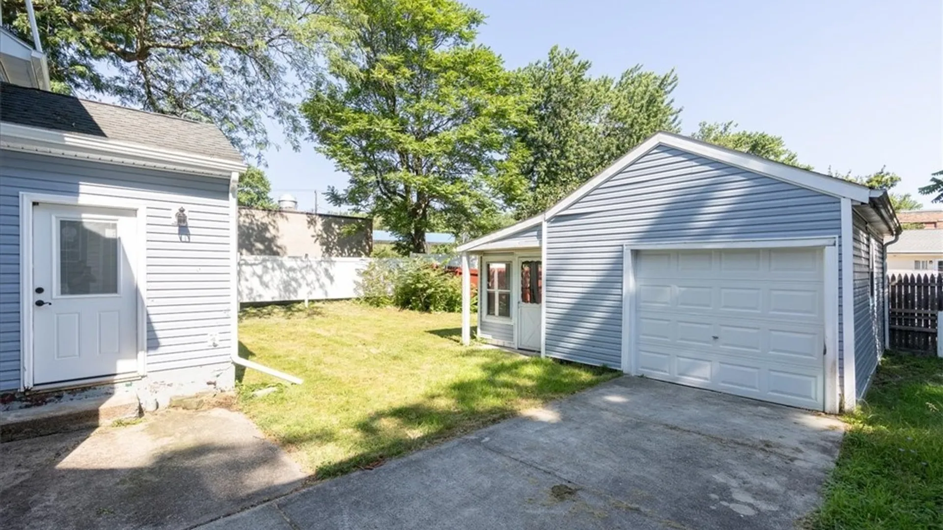 Property at 132 Killewald Avenue, Tonawanda, NY 14150 18