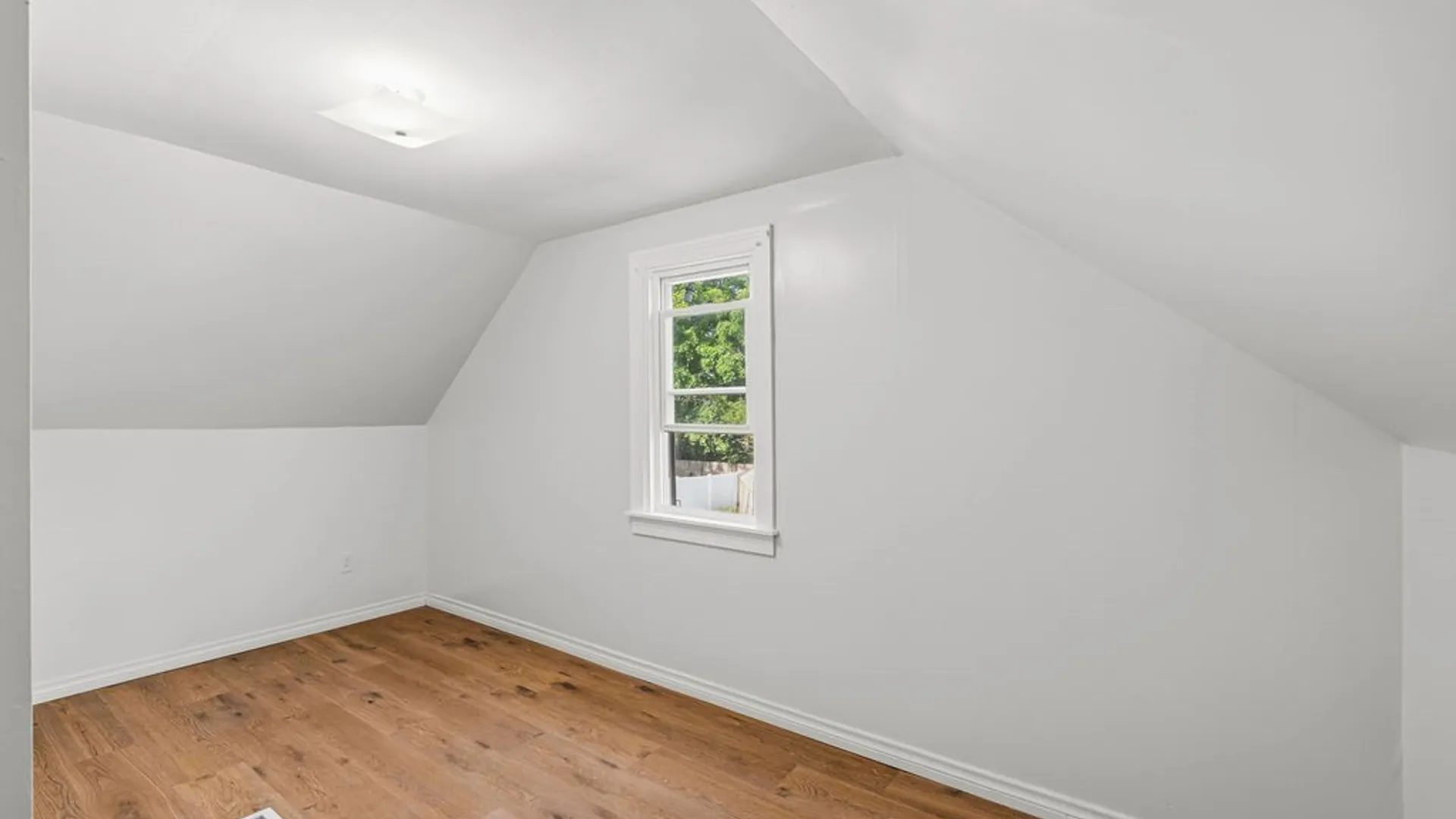Property at 28 Schuele Avenue, Buffalo, NY 14215 17