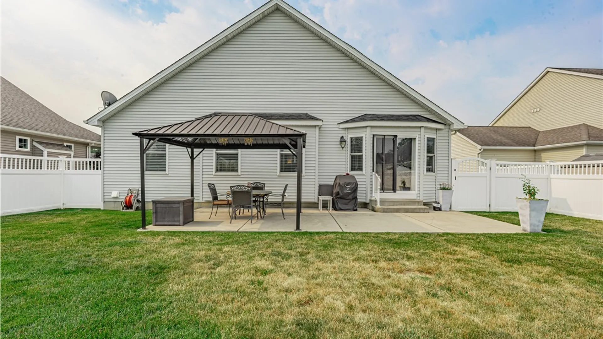 Property at 846 Daigler Drive, North Tonawanda, NY 14120 7