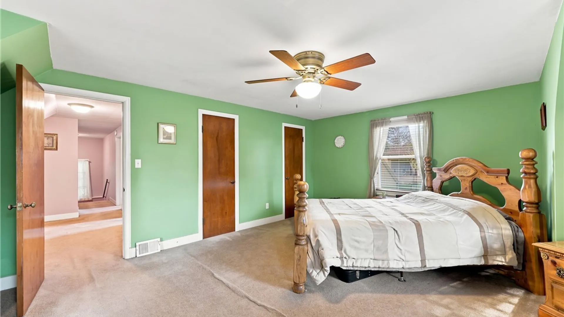 Property at 133 Gold Street, Buffalo, NY 14206 14