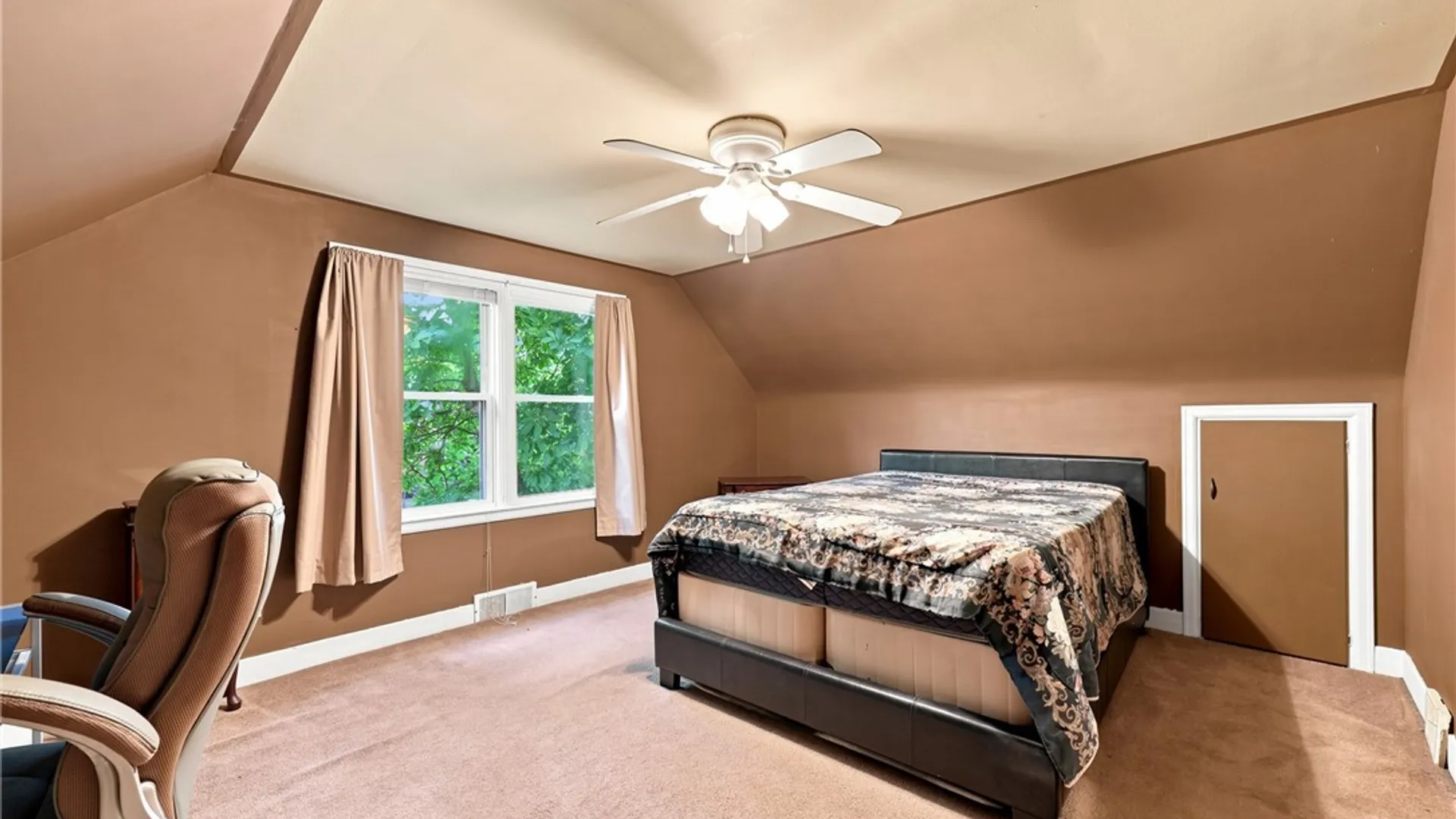 Property at 133 Gold Street, Buffalo, NY 14206 20